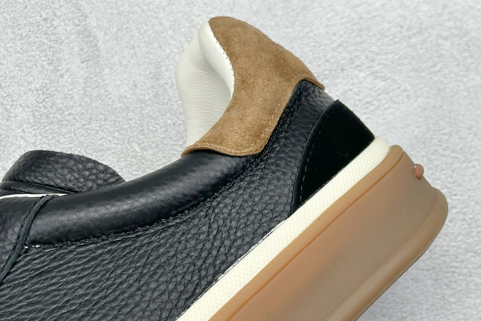 MOCASSINQ SUMMER SUEDE D . DIV martniel 马内尔 PU 休闲板鞋