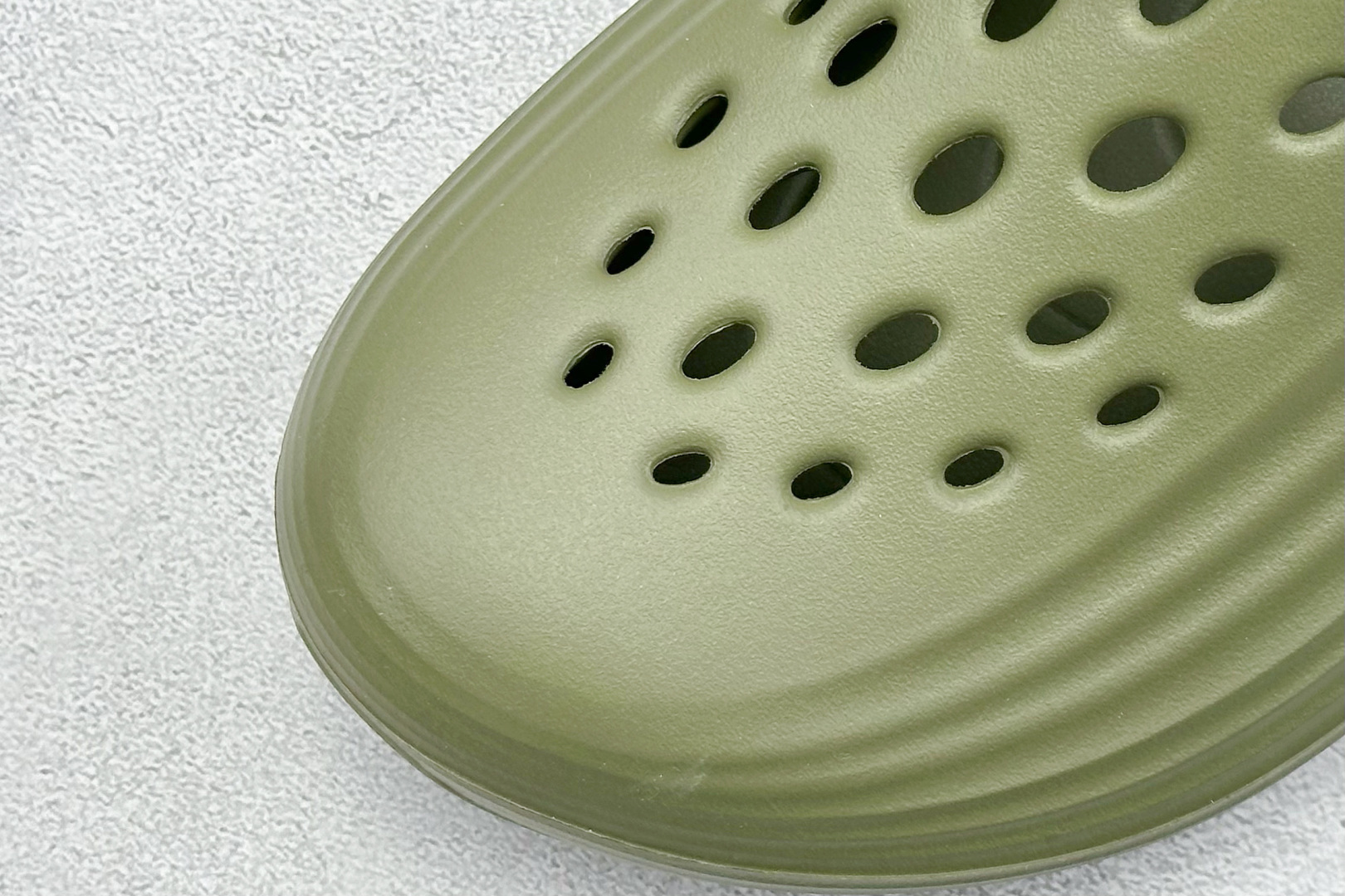 图片[7]-Nike ReactX Rejuven8 Slide 耐克夏日穿搭凉鞋  #采用质感柔软且出众回弹的 ReactX泡绵，缔造非凡舒适的日常穿着体验，助你保持活力。  货号：HV5060-201 尺码：35-40-选品中心