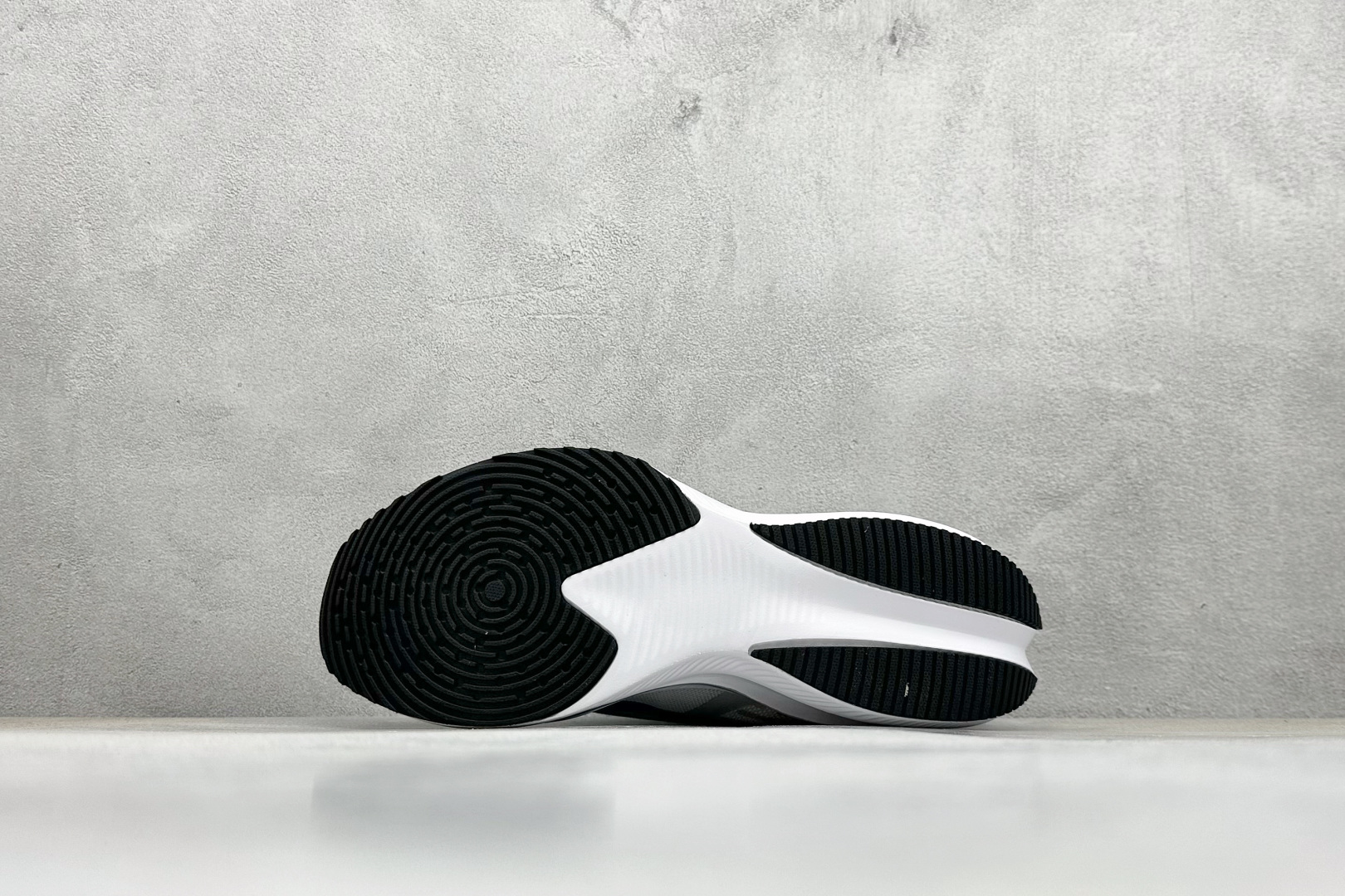 NIKE ZOOM PLUS 全新跑鞋 CK4318-148