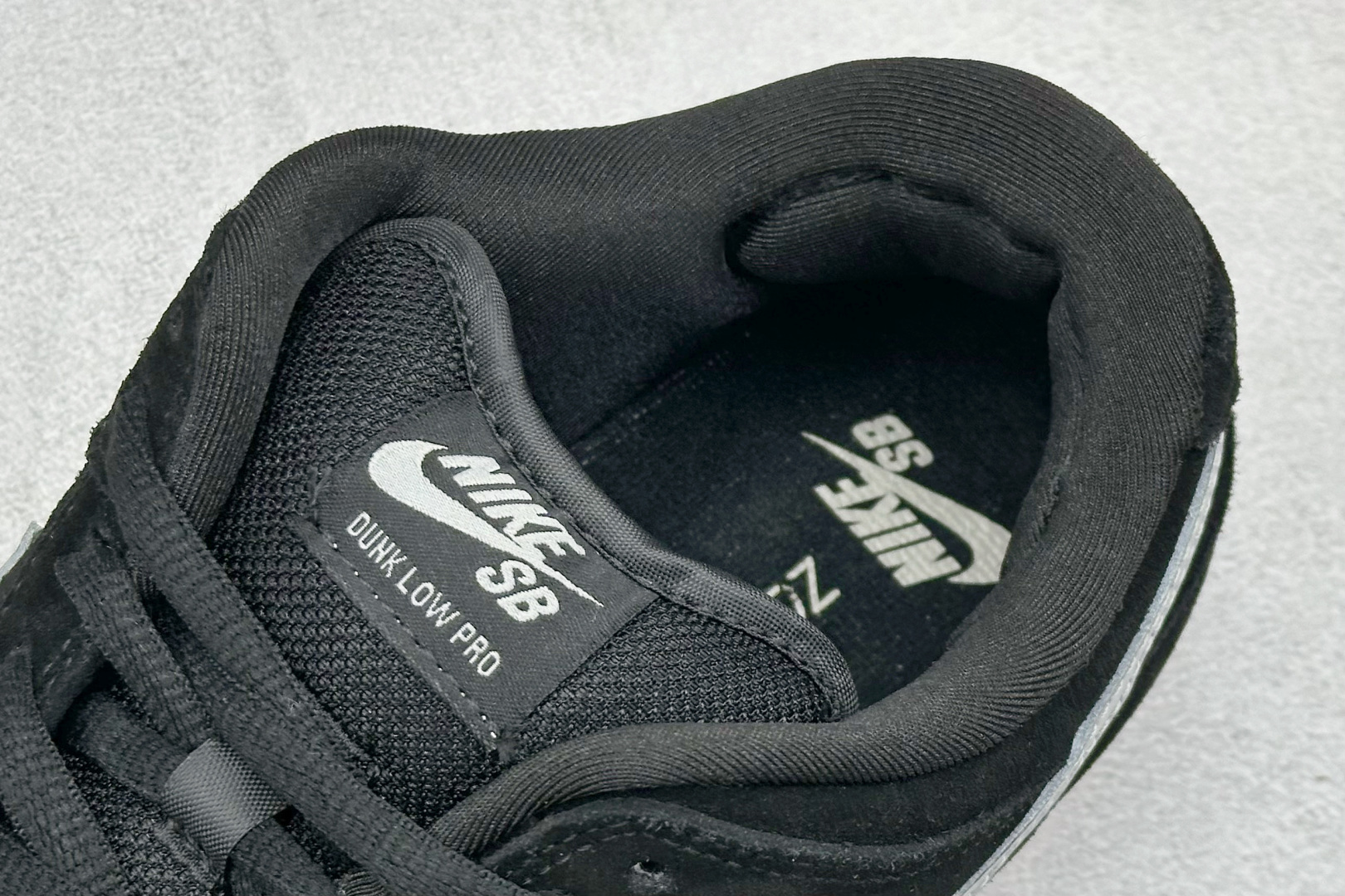 BF版Nike SB Dunk Low 生胶黑银 BQ6817-010