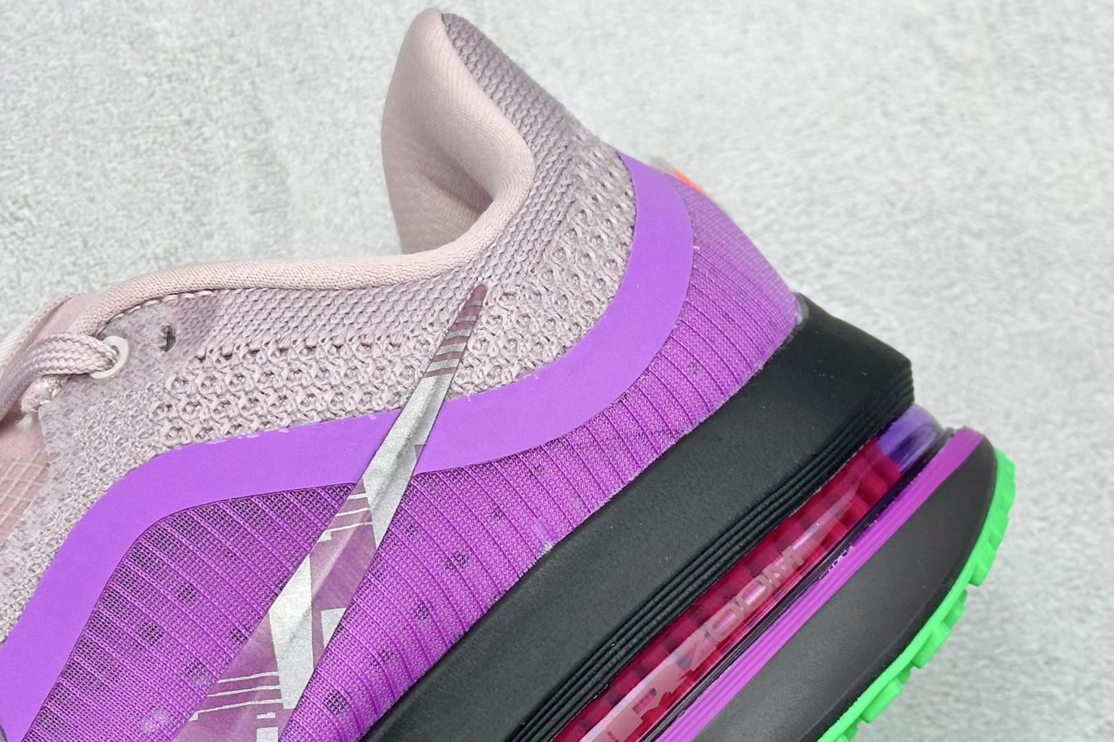 YH版Nike Air Zoom Pegasus Premium 耐克网面全掌气垫缓震跑鞋 II0602-500