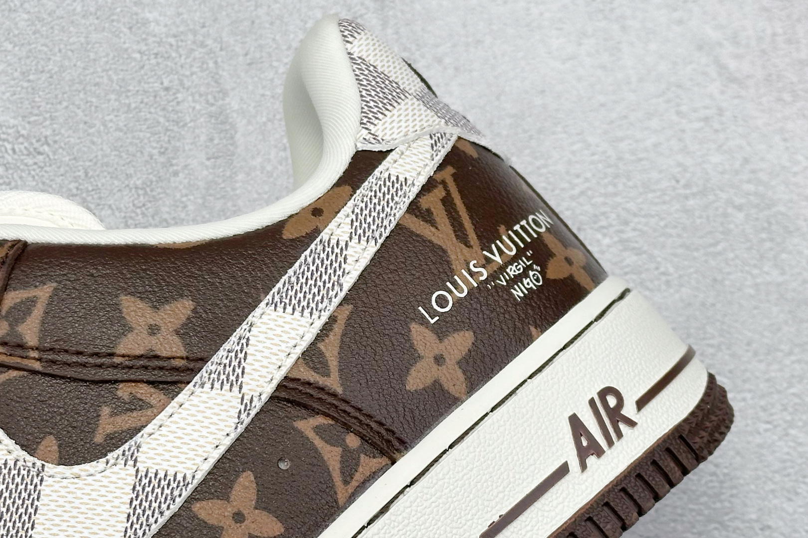 SC版Nike Air Force 1'07 Low LV联名 经典咖啡棕 空军一号低帮休闲板鞋 SC0601-558