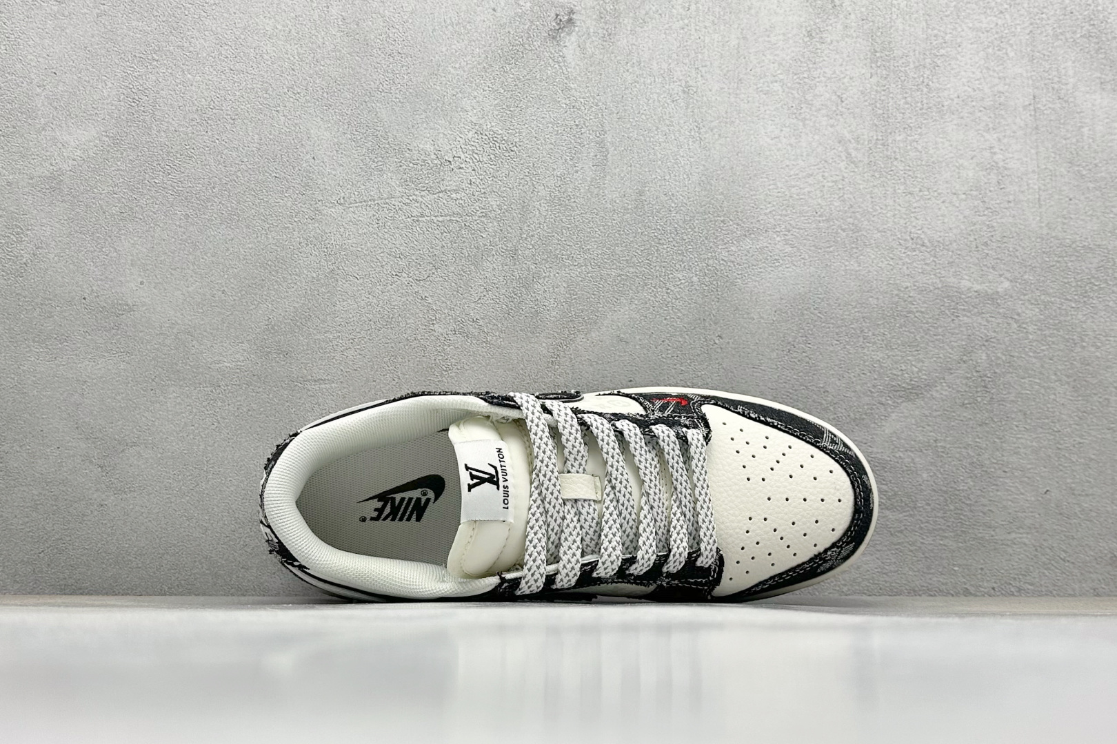 XC版Nike SB Dunk Low LV联名 双小勾牛仔 低帮休闲板鞋 YX5066-378
