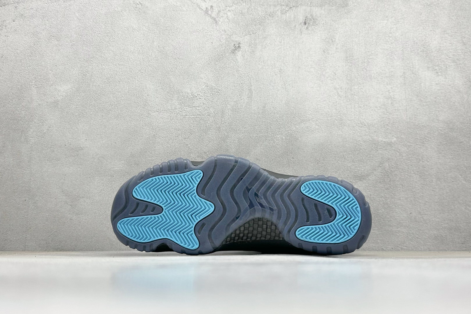 图片[4]-Air Jordan 11 Retro \”Gamma Blue\” AJ11 乔11全新伽玛蓝 货号：CT8012-047  尺码：36 36.5 37.5 38 38.5 39 40 40.5 41 42 42.5 43 44 44.5 45 46 47-选品中心