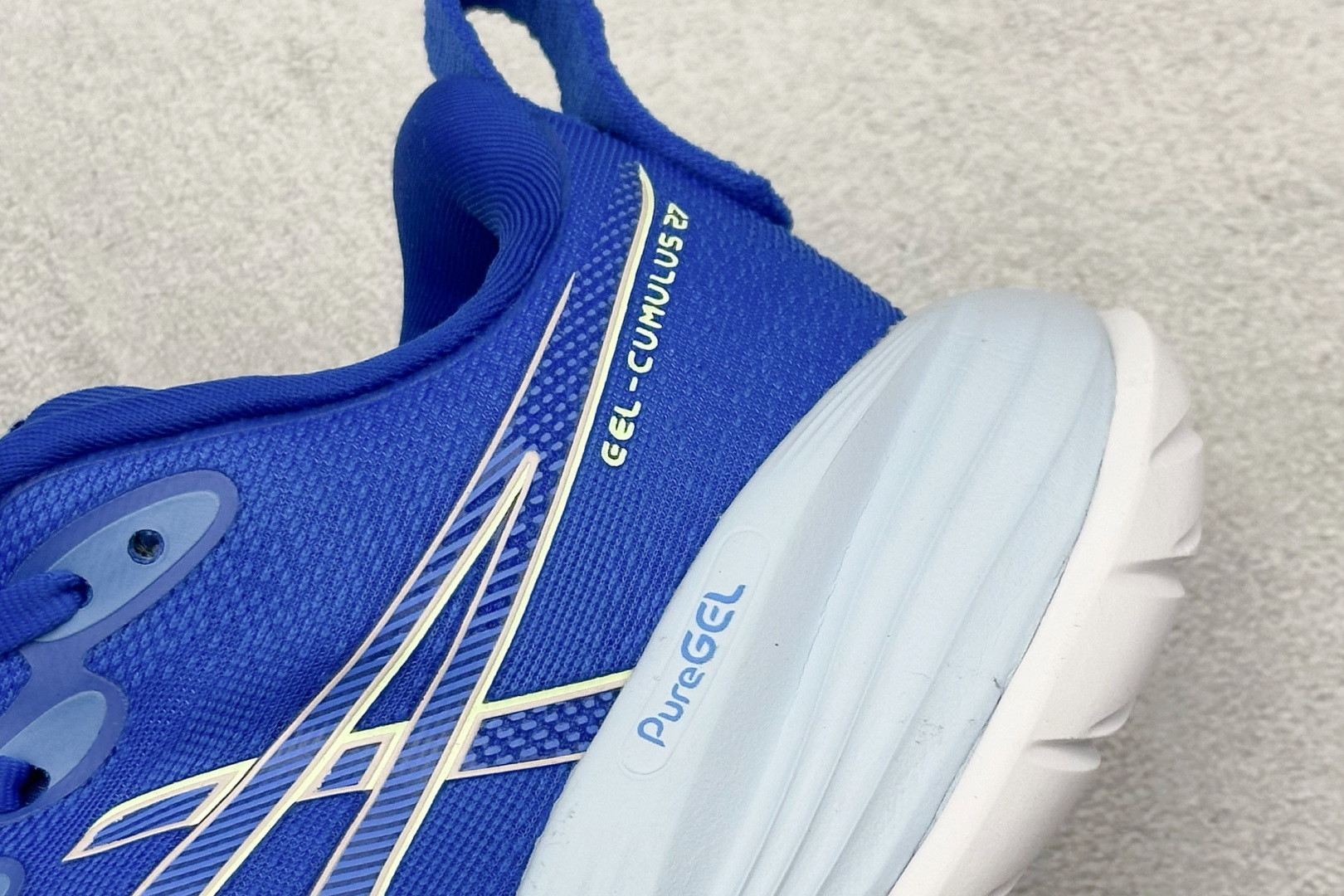 Asics Gel-Nimbus 27 舒适防滑耐磨低帮休闲跑步鞋 1011B772-400