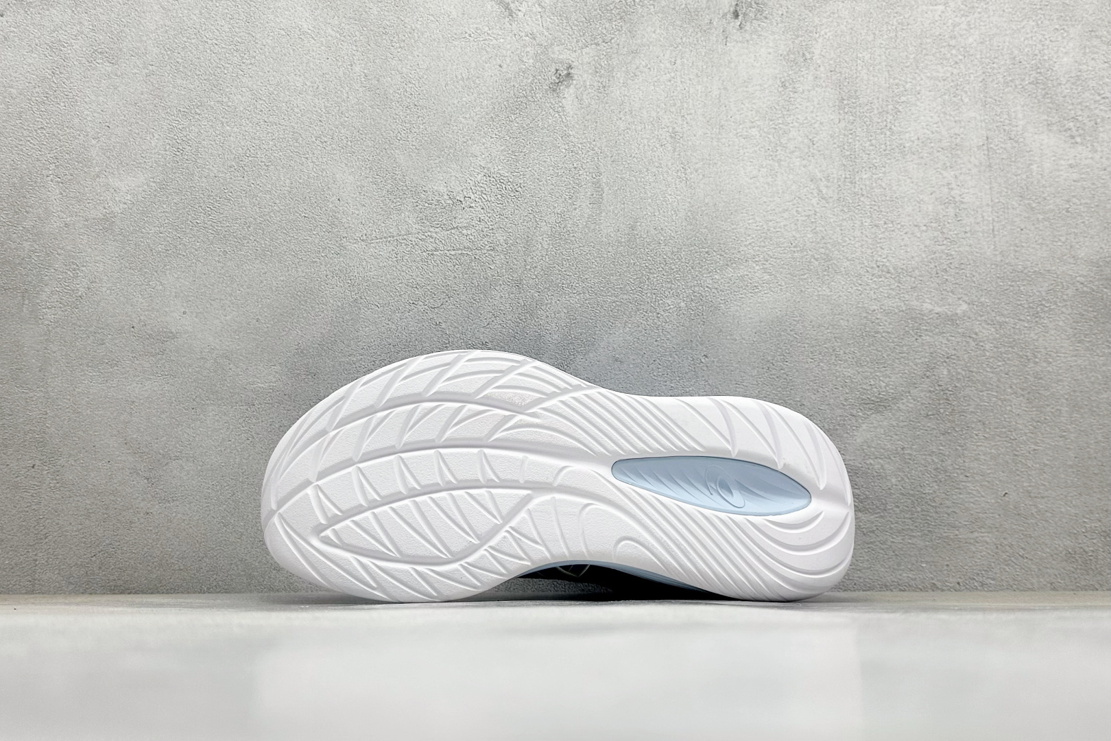 Asics Gel-Nimbus 27 舒适防滑耐磨低帮休闲跑步鞋 1011B772-400
