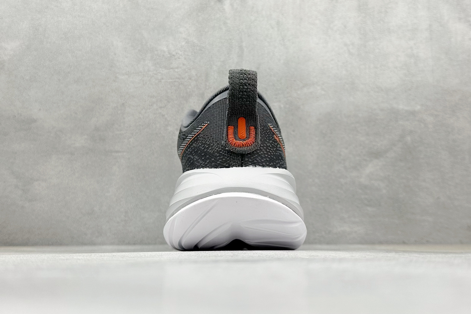 Asics Gel-Nimbus 27 舒适防滑耐磨低帮休闲跑步鞋 1011B960-021
