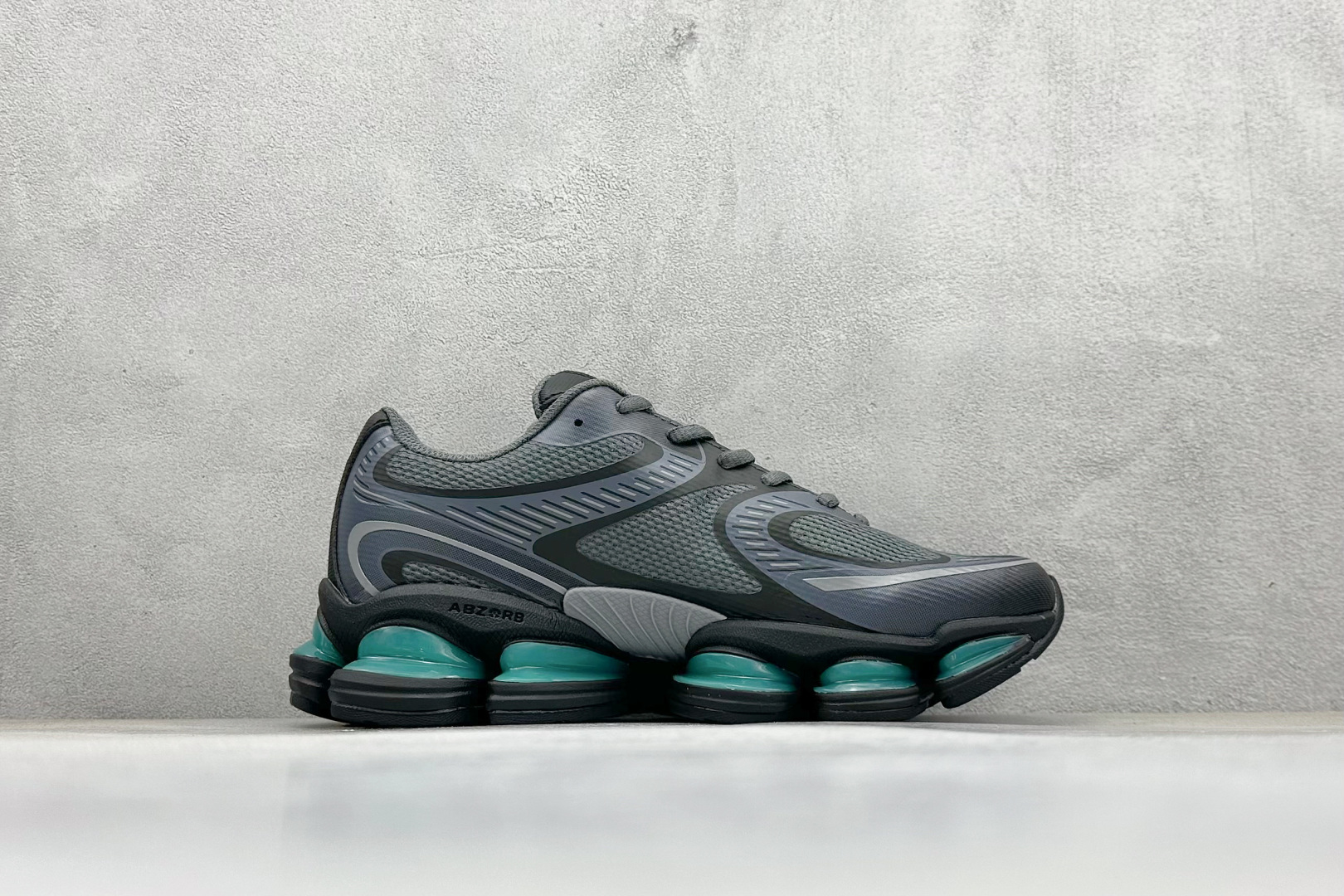 New Balance 新百伦 NB2000 网面休闲鞋 U20007