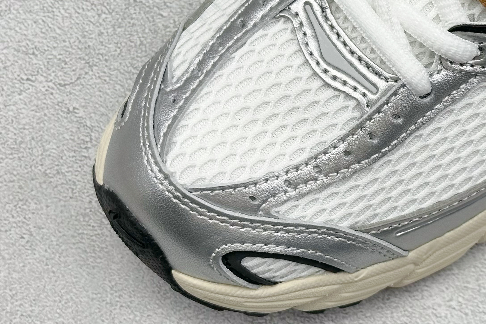 Nike Air Max Moto 2K 百搭舒适耐磨 低帮跑步鞋 HQ2056-268