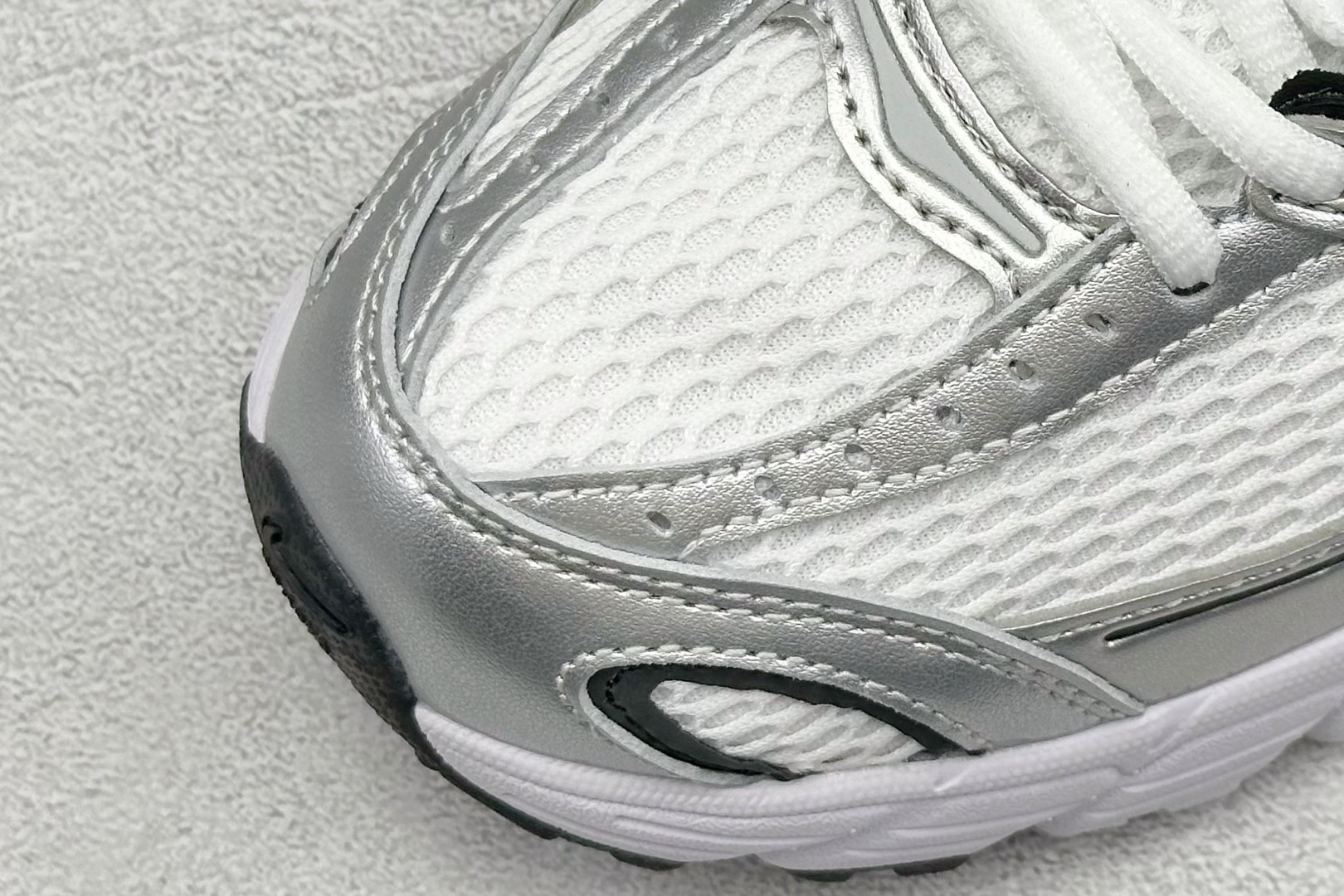 Nike Air Max Moto 2K 百搭舒适耐磨 低帮跑步鞋 HQ2056-269