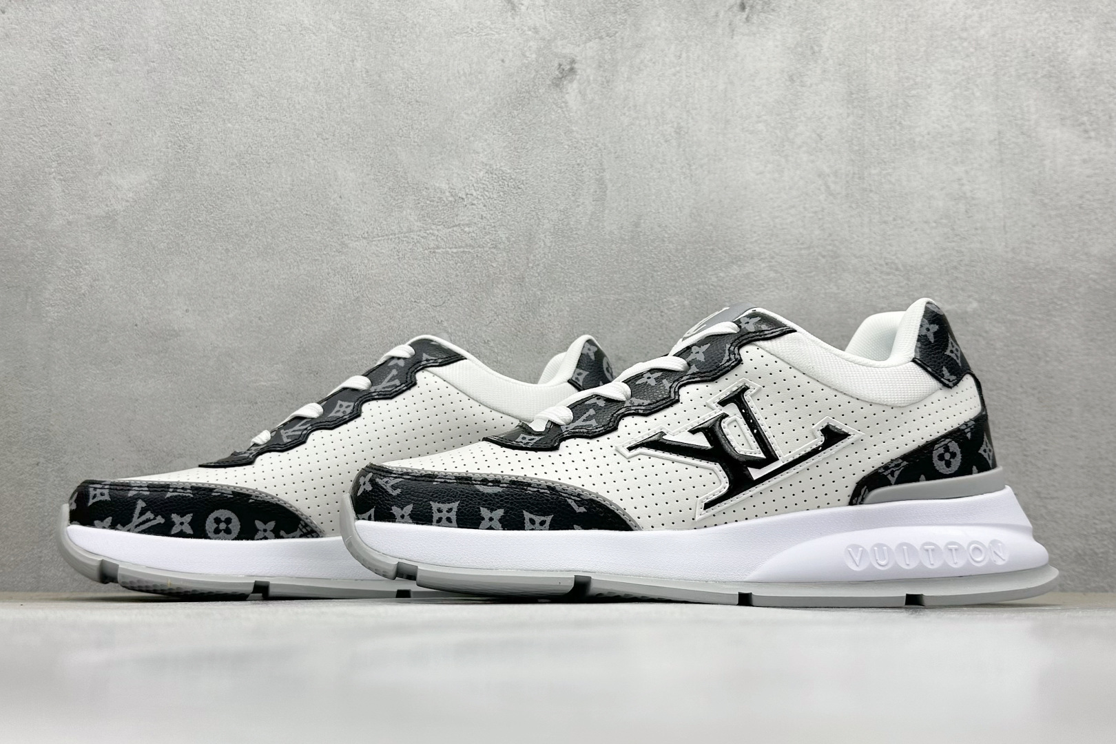 图片[5]-LV路易威登 Louis Vuitton Trainer Sneaker Low 低帮复古休闲运动文化百搭篮球板鞋 尺码：36-45-选品中心