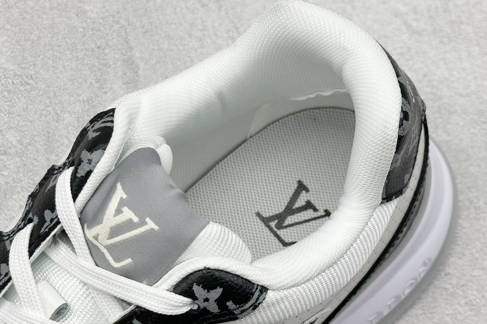 图片[8]-LV路易威登 Louis Vuitton Trainer Sneaker Low 低帮复古休闲运动文化百搭篮球板鞋 尺码：36-45-选品中心