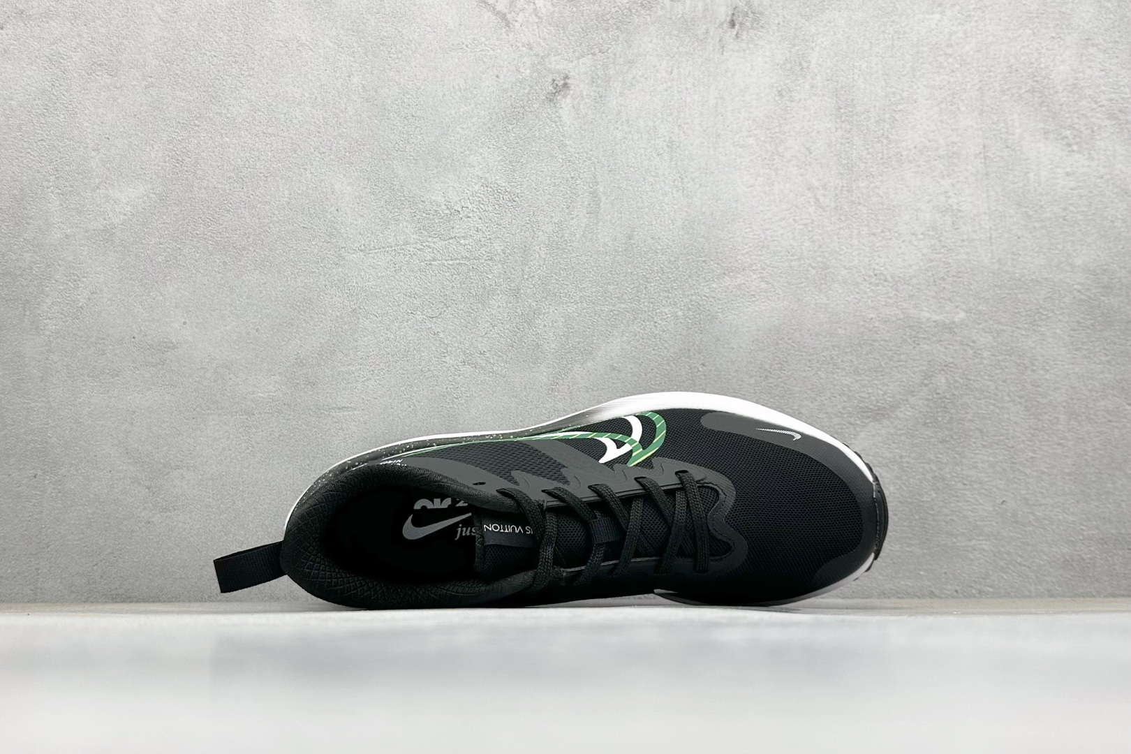 NIKE ZOOM PLUS 全新跑鞋 CK4318-161