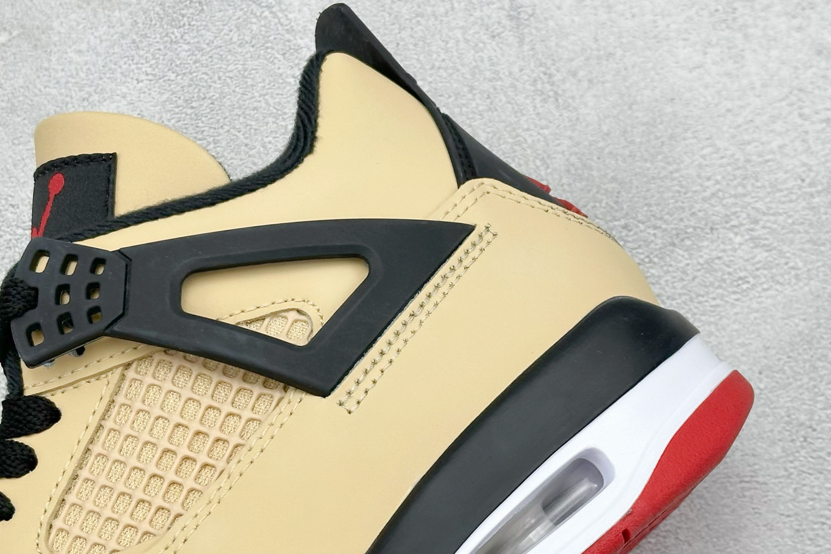 F版Air Jordan AJ4 Retro 卡其黑 IH2094-200