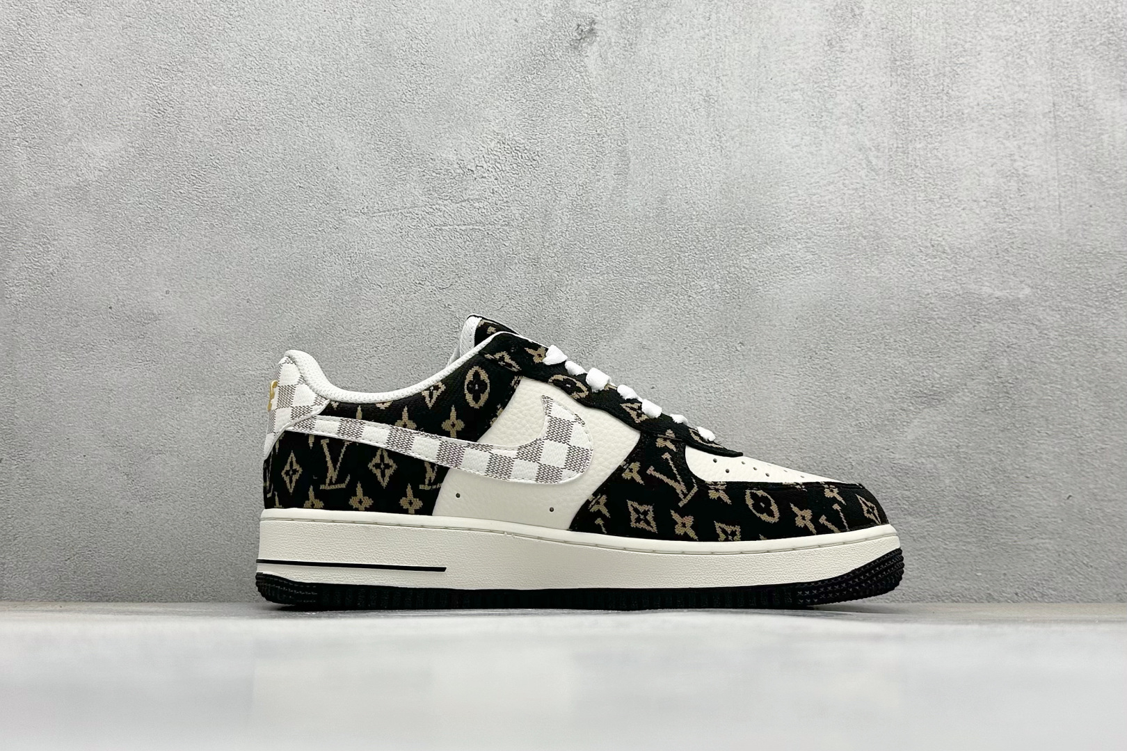 SC版Nike Air Force 1'07 Low LV联名 黑金织布 空军一号低帮休闲板鞋 BZ6880-104