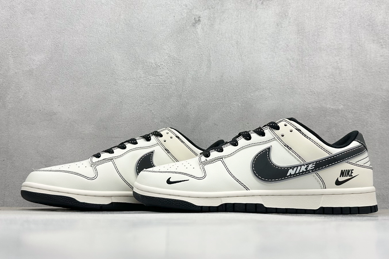 XC版Nike SB Dunk Low“ NIKE联名——黑灰边勾” 低帮休闲板鞋 CS1688-116
