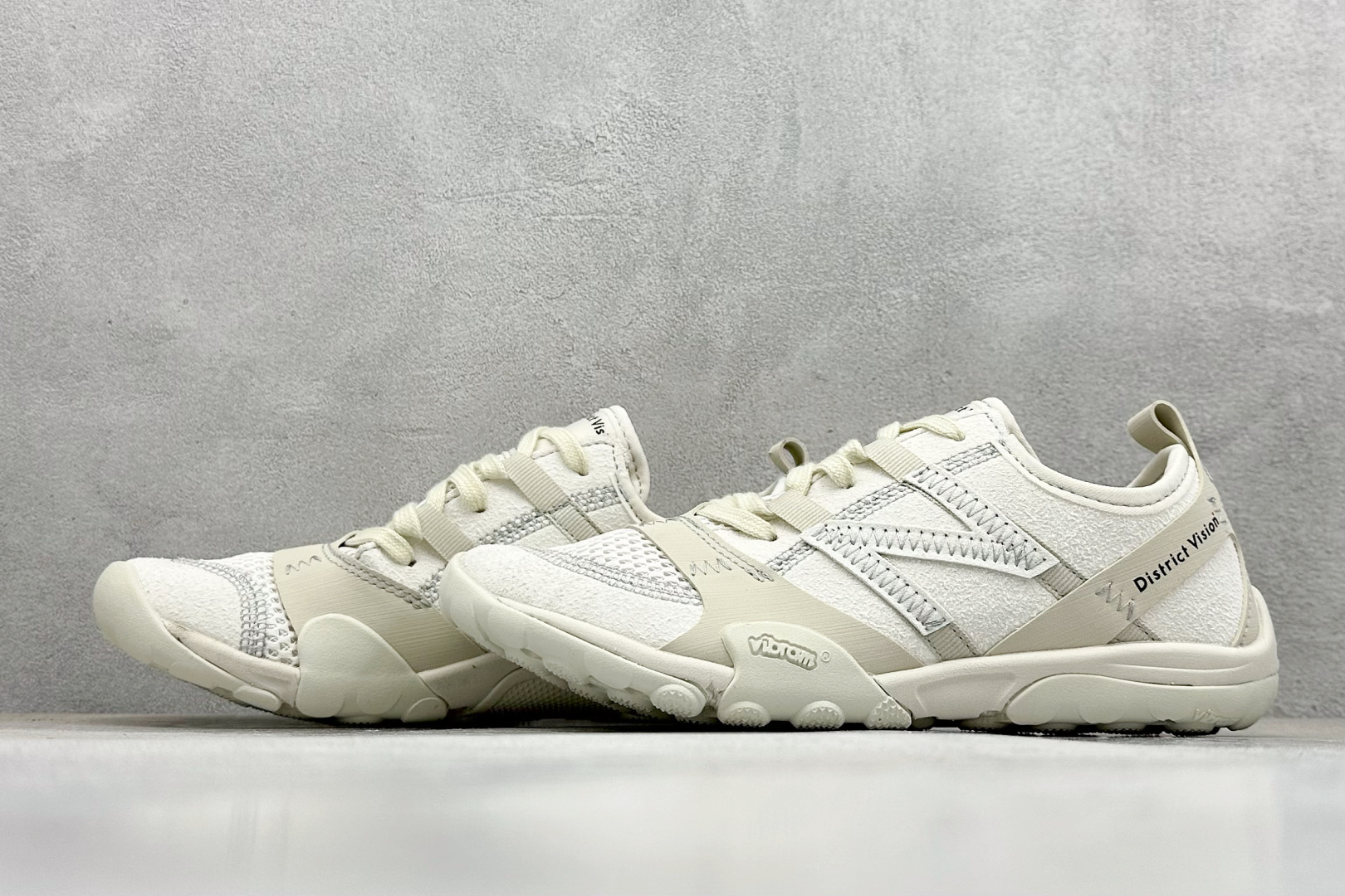 ISSEY MIYAKE/ x New Balance NB MT10O 舒适时尚 减震耐磨 低帮 生活休闲鞋 MT10ODI