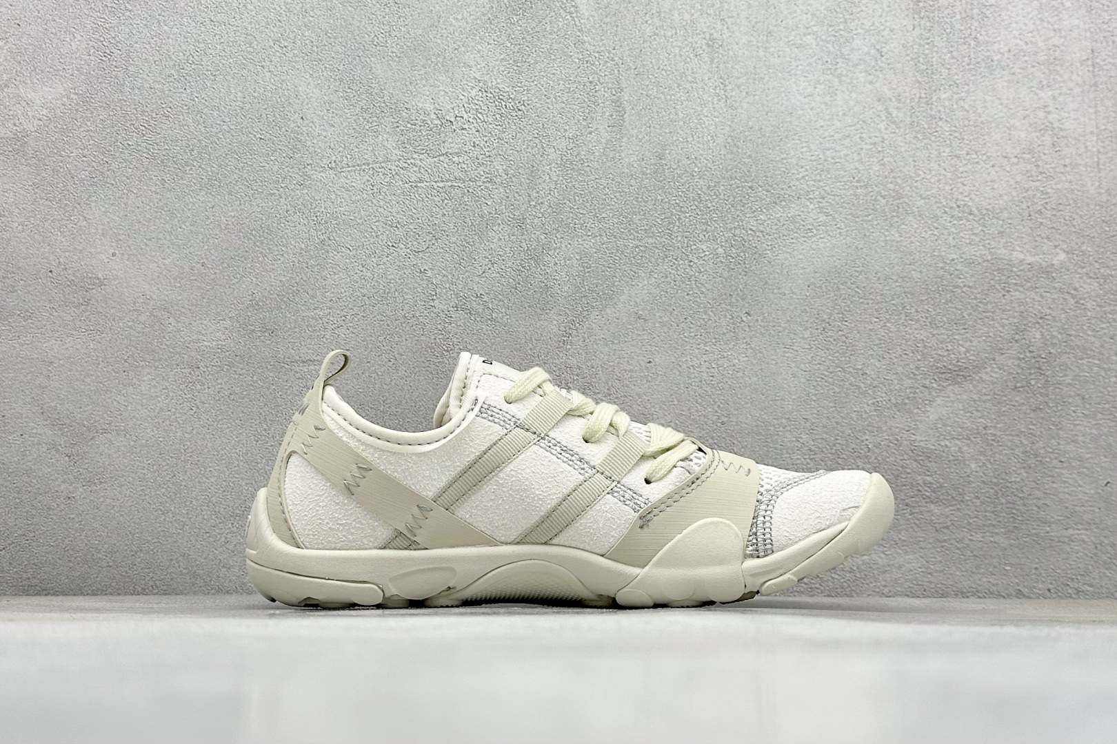 ISSEY MIYAKE/ x New Balance NB MT10O 舒适时尚 减震耐磨 低帮 生活休闲鞋 MT10ODI