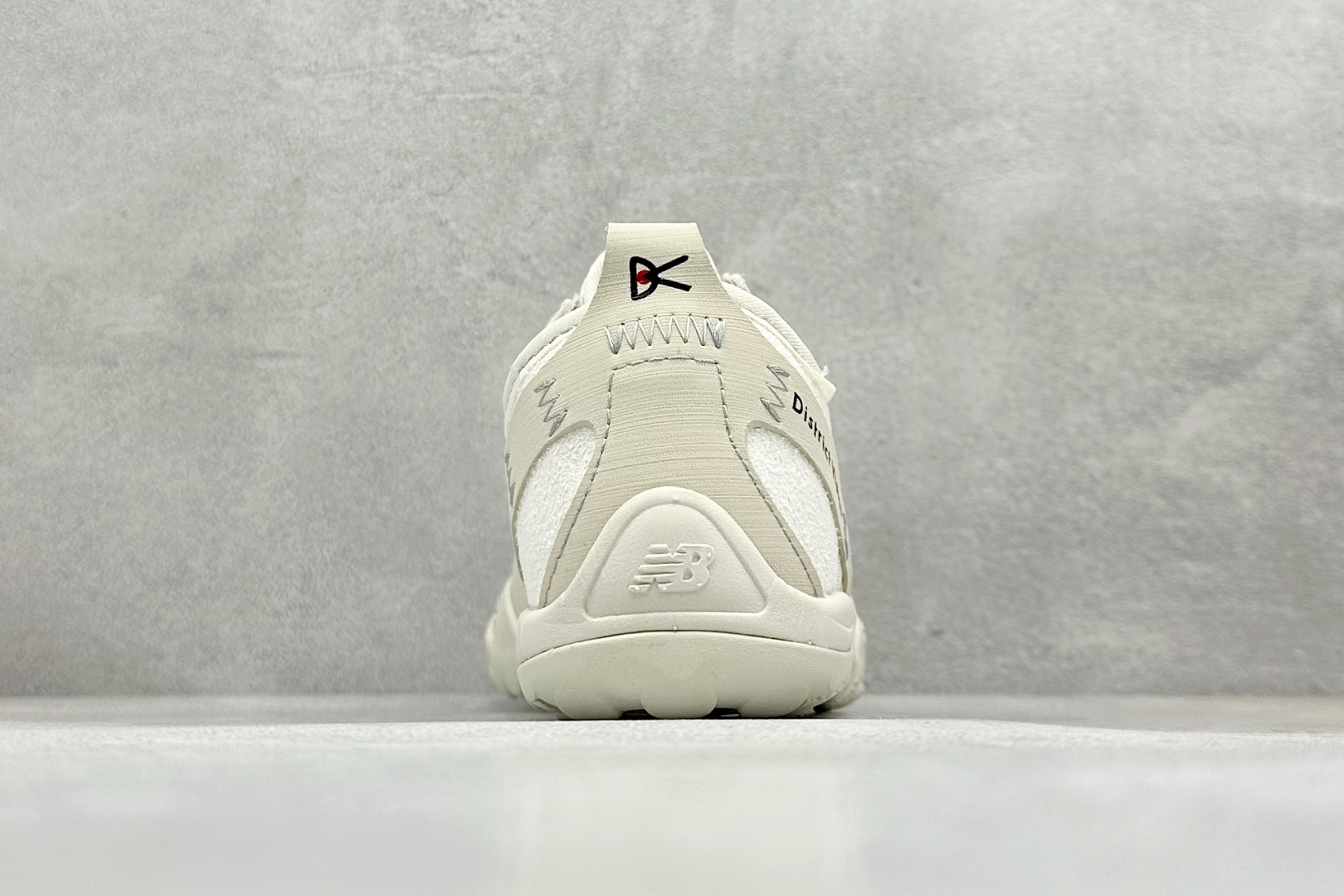 ISSEY MIYAKE/ x New Balance NB MT10O 舒适时尚 减震耐磨 低帮 生活休闲鞋 MT10ODI