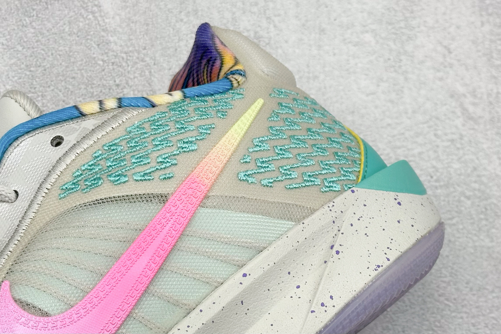 纯原Nike Sabrina 2 ”Court Vision” 萨布丽娜·约内斯库 签名款 实战系列篮球鞋 HQ1846-001