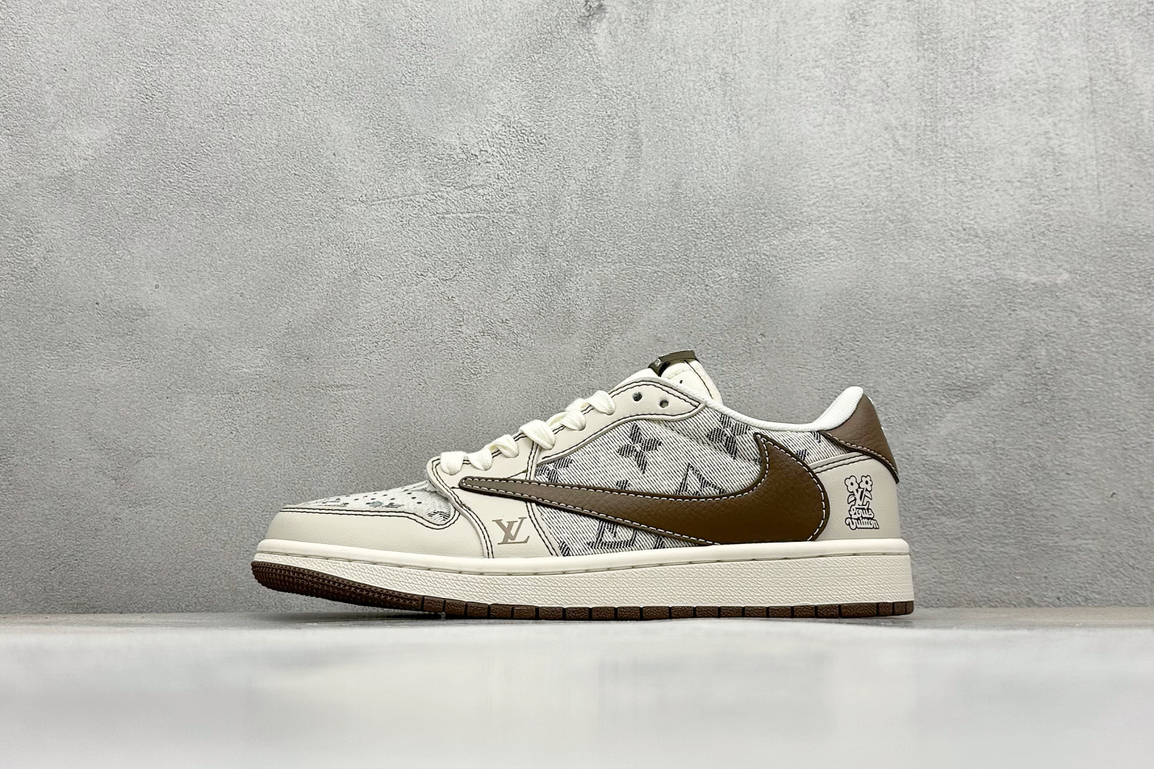 XC版Travis Scott x Fragment Design x Air Jordan 1 Low SP AJ1 乔1 LV联名 米棕布尾 低帮文化休闲板鞋 XS7089-605