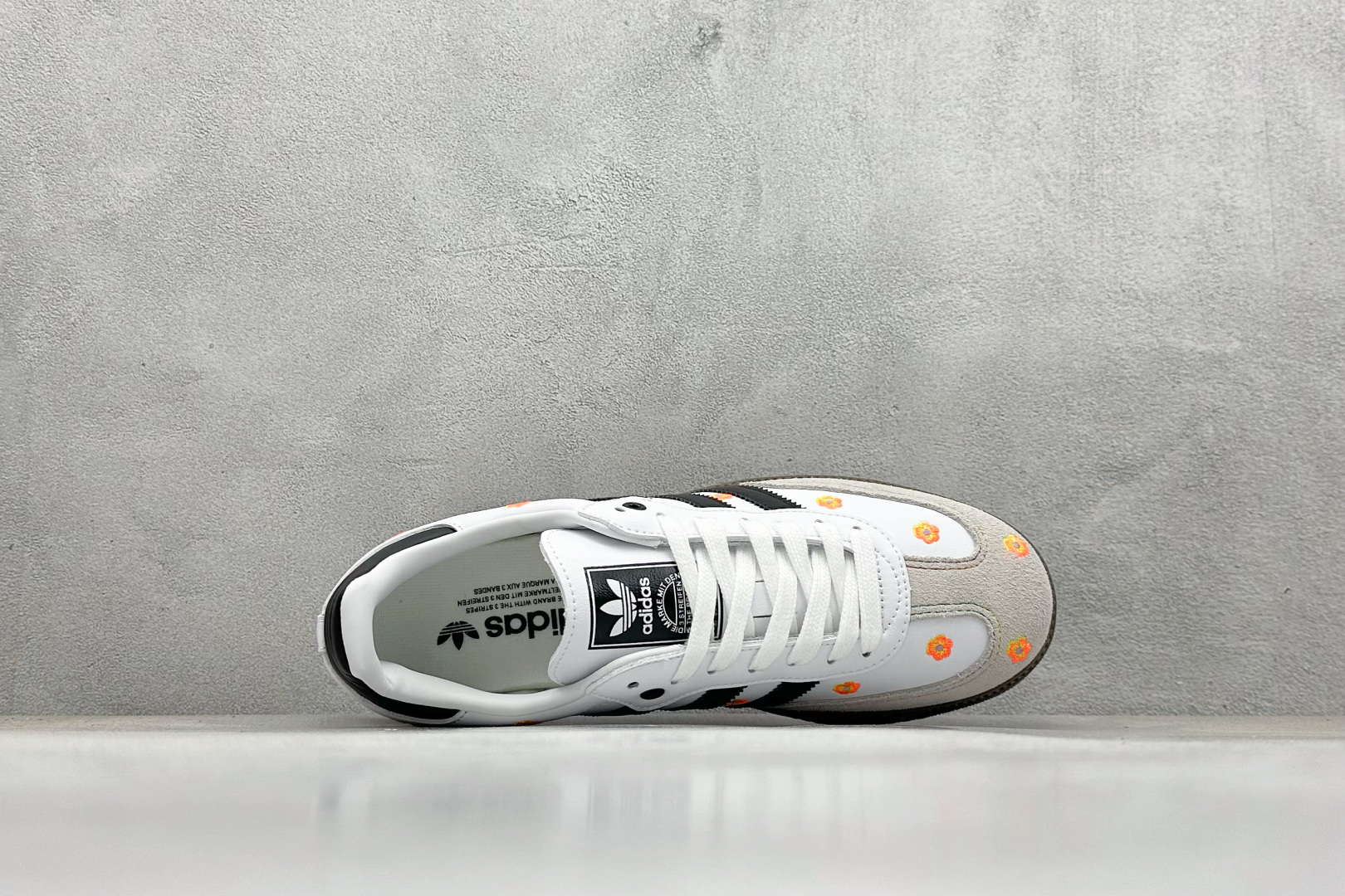 Adidoriginals Samba 灰白小花 IF4394