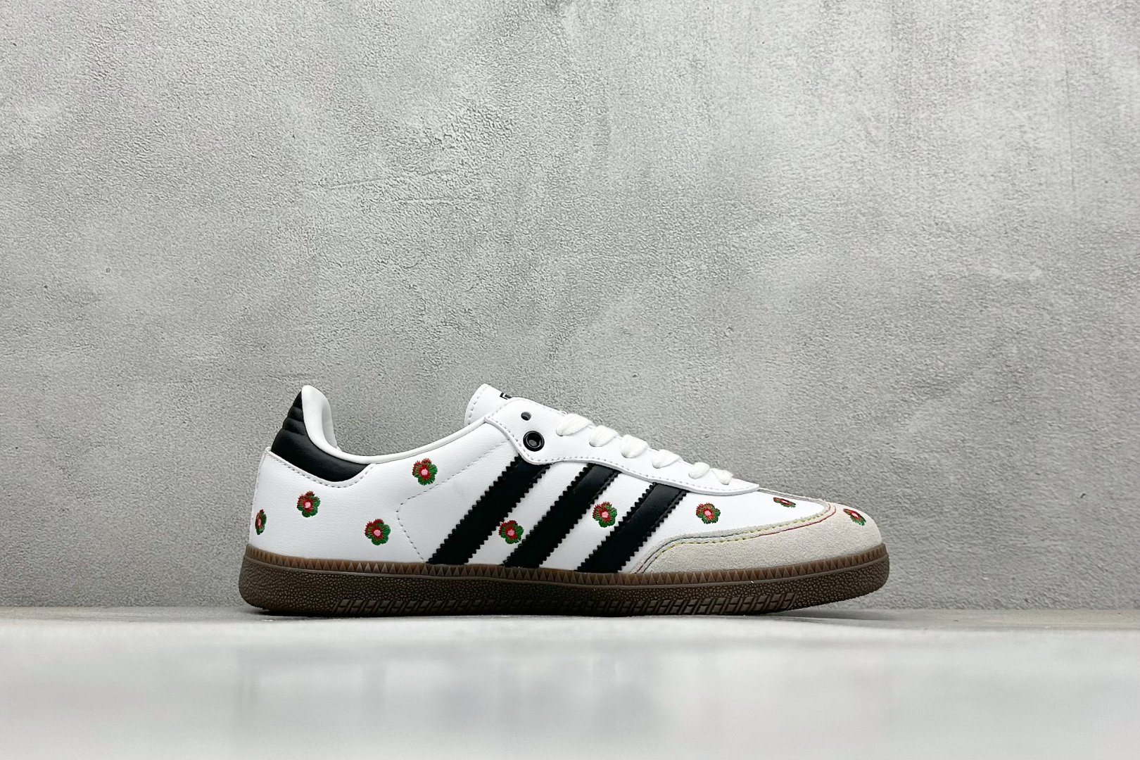 Adidoriginals Samba 灰白小花 IF4393