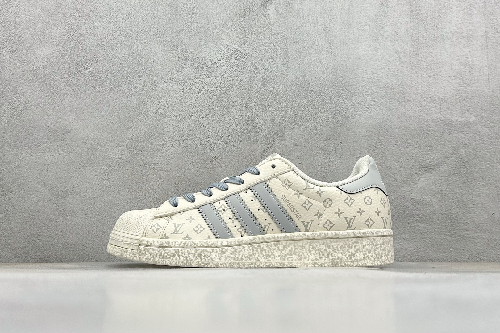 AD Originals Superstar x Louis Vuitt米灰 DS0012