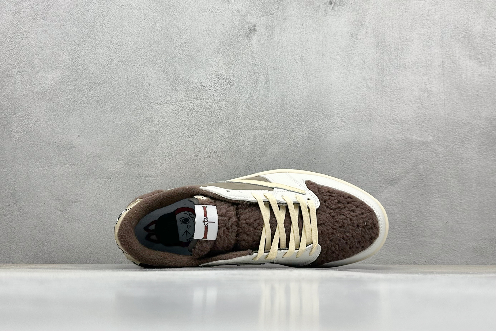 Travis Scott x Air Jordan 1 Low 倒钩 泡泡玛特 DM7866-717
