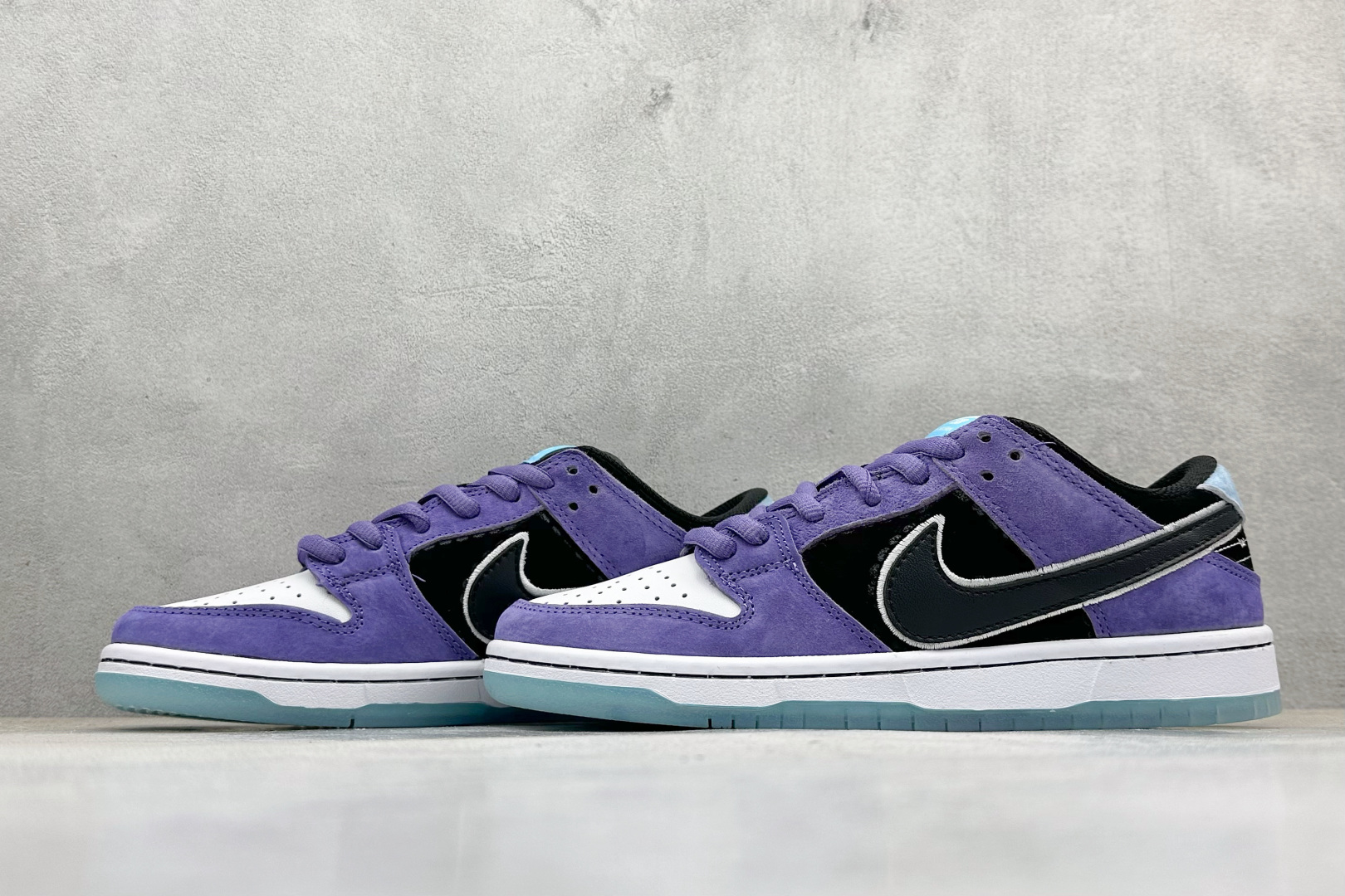 史诗级Nike Dunk SB DUNK LOW PRO 紫黑白 HJ0513-500