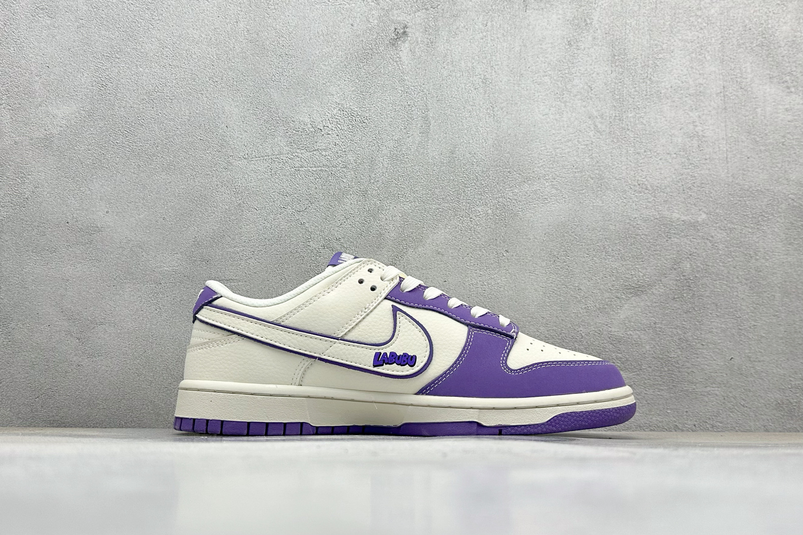 NIKE SB Dunk Low RETRO x LABUBU 紫白 DS6608-007