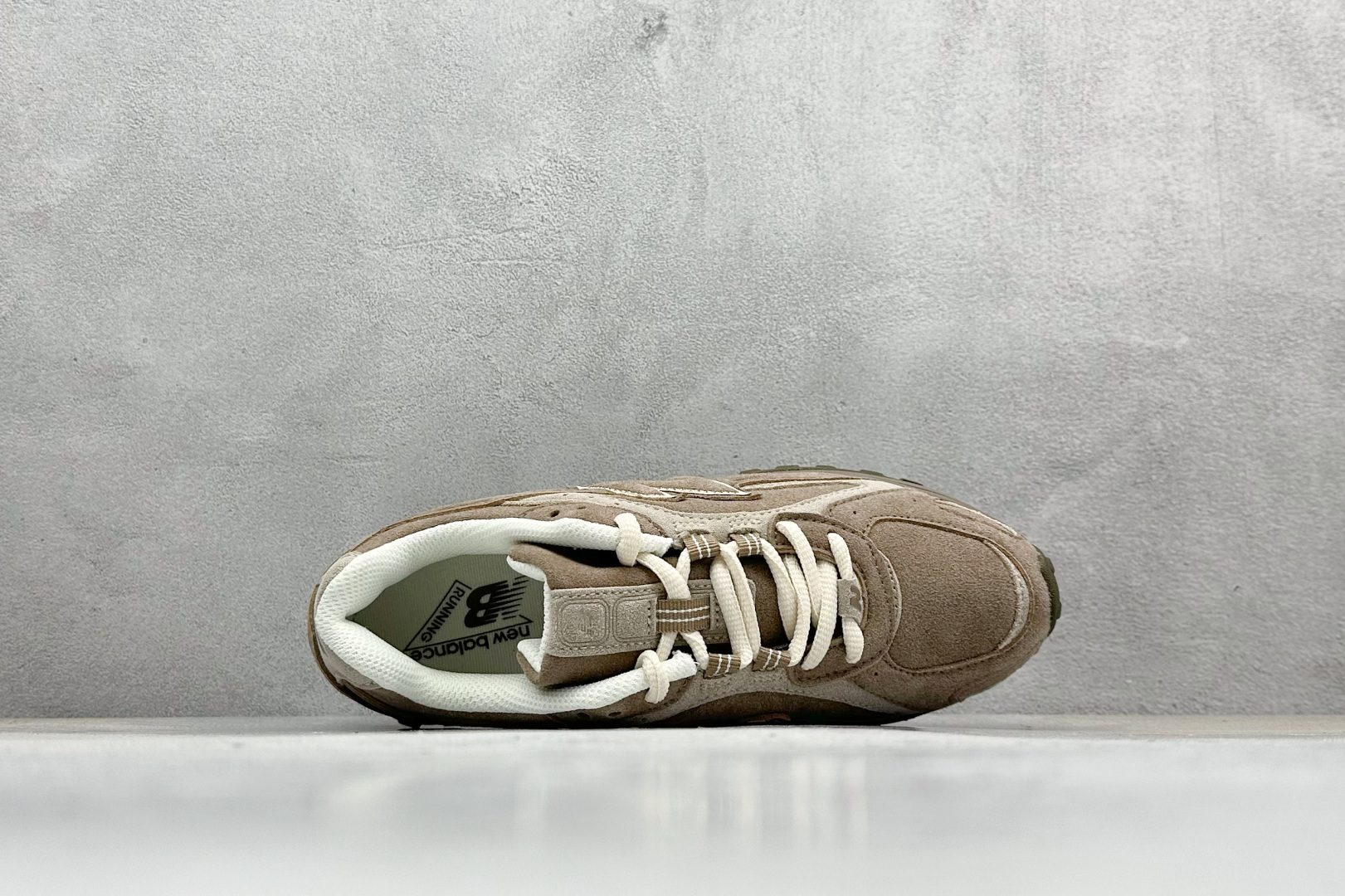 F版New Balance 新百伦204 系列 复古休闲运动百搭老爹跑步鞋 U204LMMA