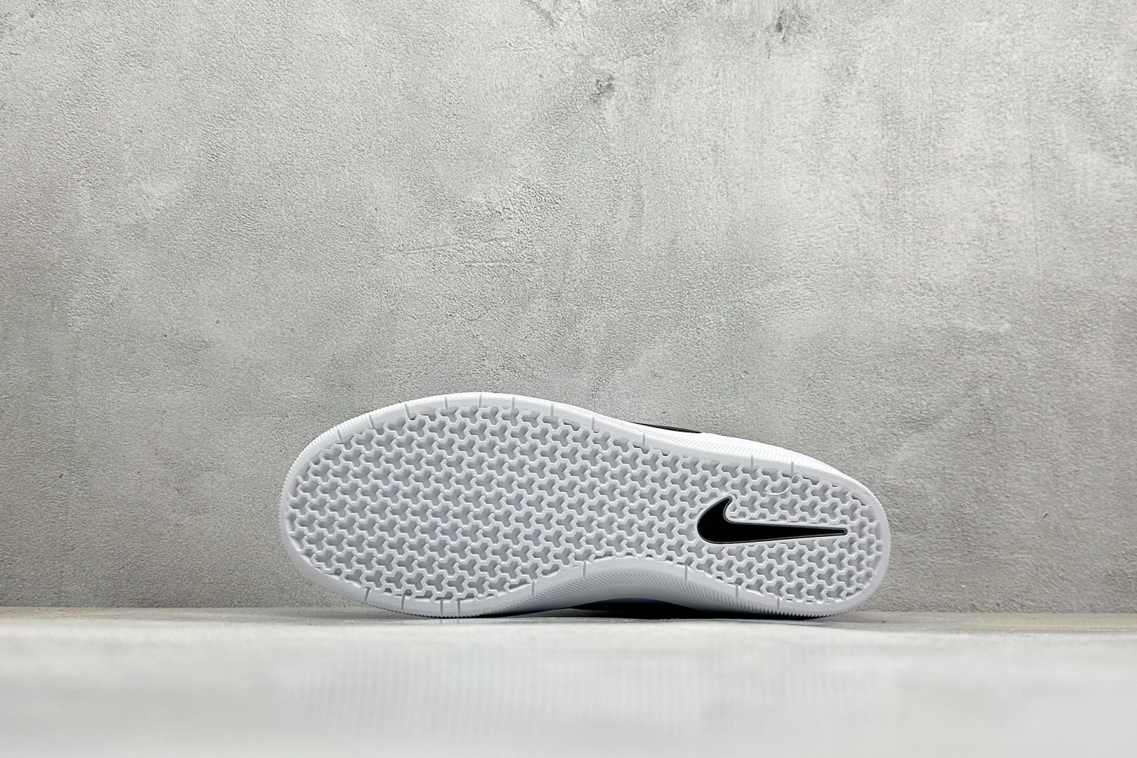 FS版 Nike SB Force 58 硫化杯底 传统篮球风格 Nike SB Force 58 男/女滑板鞋 DH7505-101