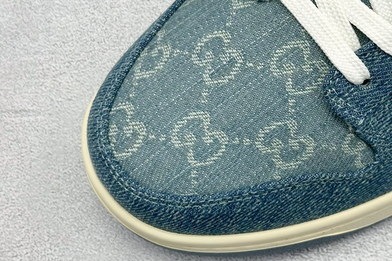  终端放店
SC版Nike SB Dunk Low“古驰联名——青蓝牛仔”  高端定制 低帮休闲板鞋 
