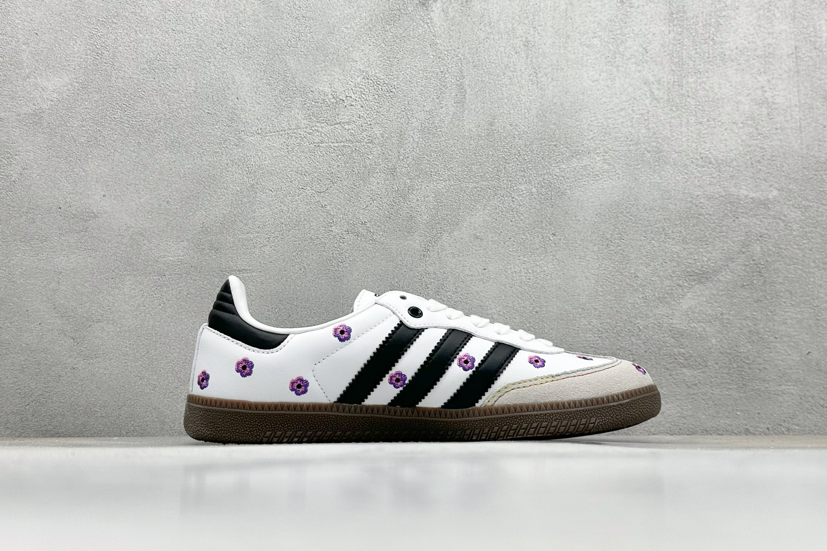 Adidoriginals Samba 灰白小花 IF4390