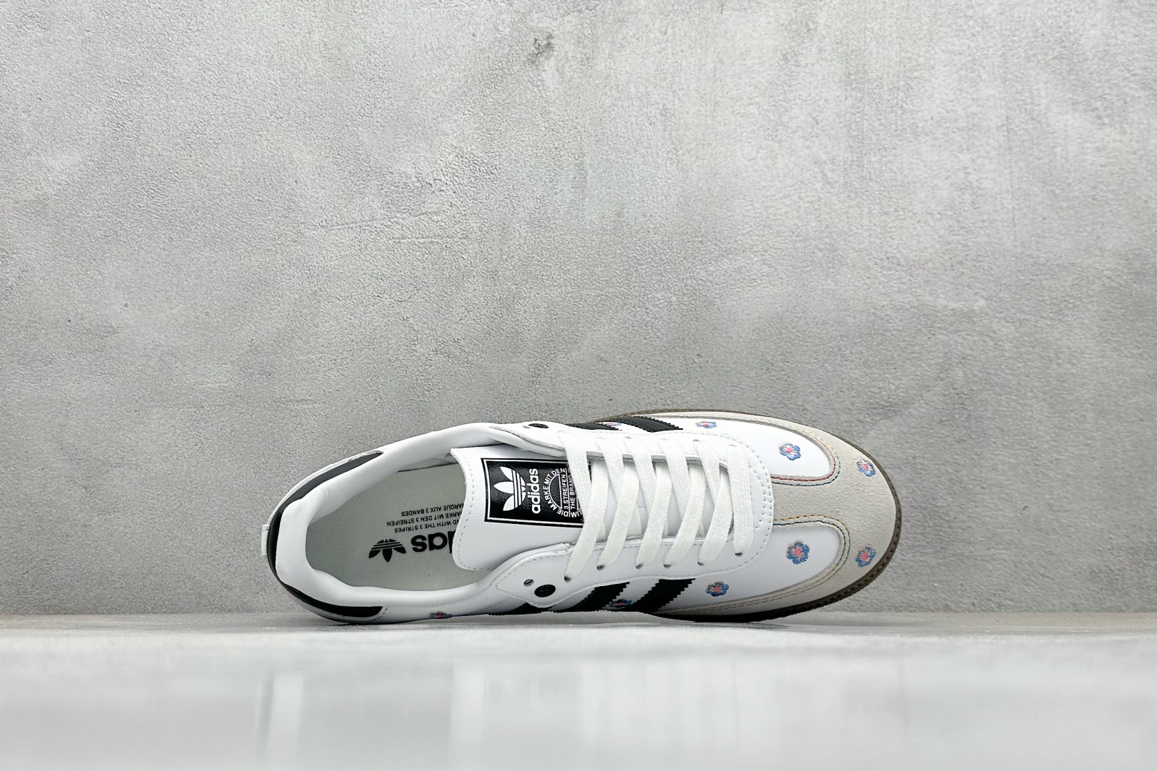 Adidoriginals Samba 灰白小花 IF4392