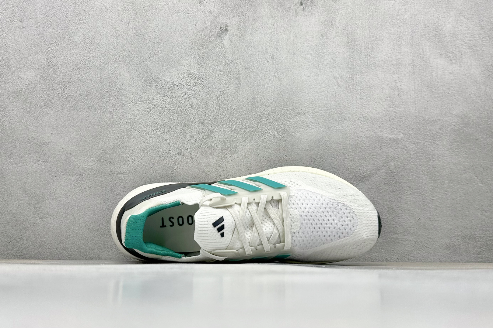  放店私
RS版 AD Ultraboost 5X 阿迪达斯新款休闲爆米花跑步鞋

货号：JQ2903
