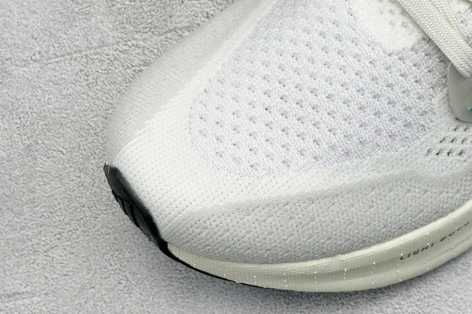  放店私
RS版 AD Ultraboost 5X 阿迪达斯新款休闲爆米花跑步鞋

货号：JQ2903
