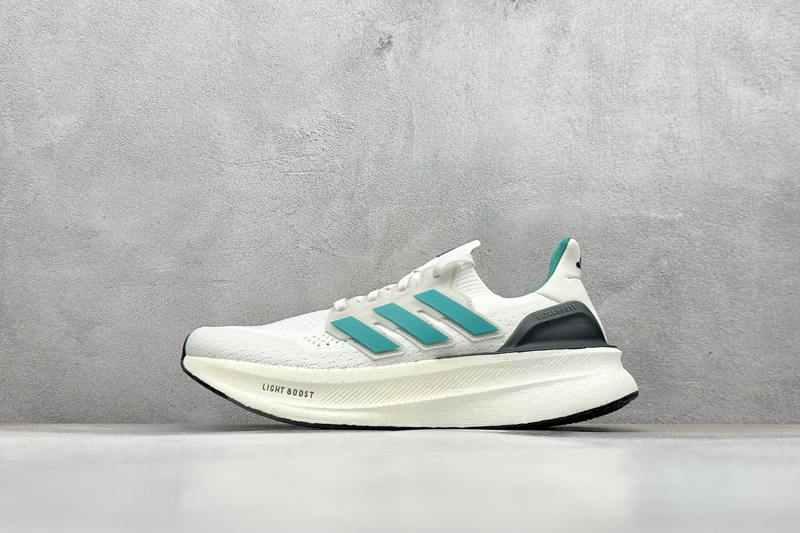  放店私
RS版 AD Ultraboost 5X 阿迪达斯新款休闲爆米花跑步鞋

货号：JQ2903
