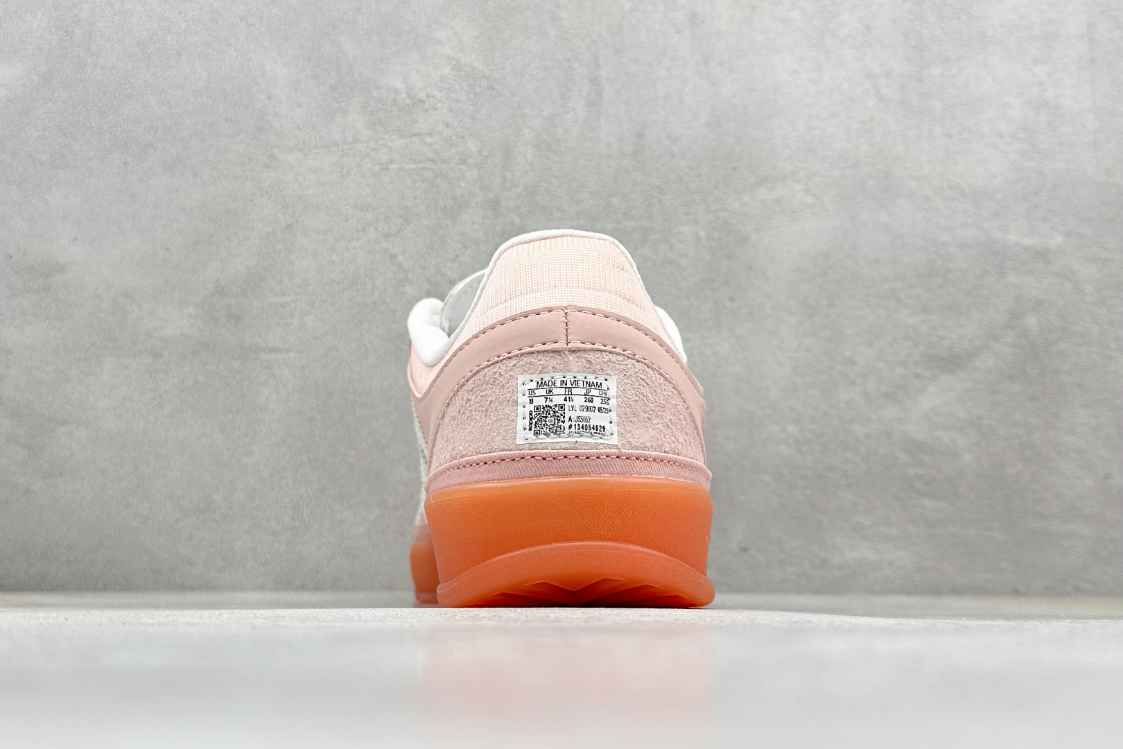 W版Bad Bunny x AD Gazelle Indoor Trainers 联名羚羊内训系列低帮复古百搭休闲运动德训风板鞋 JS5052