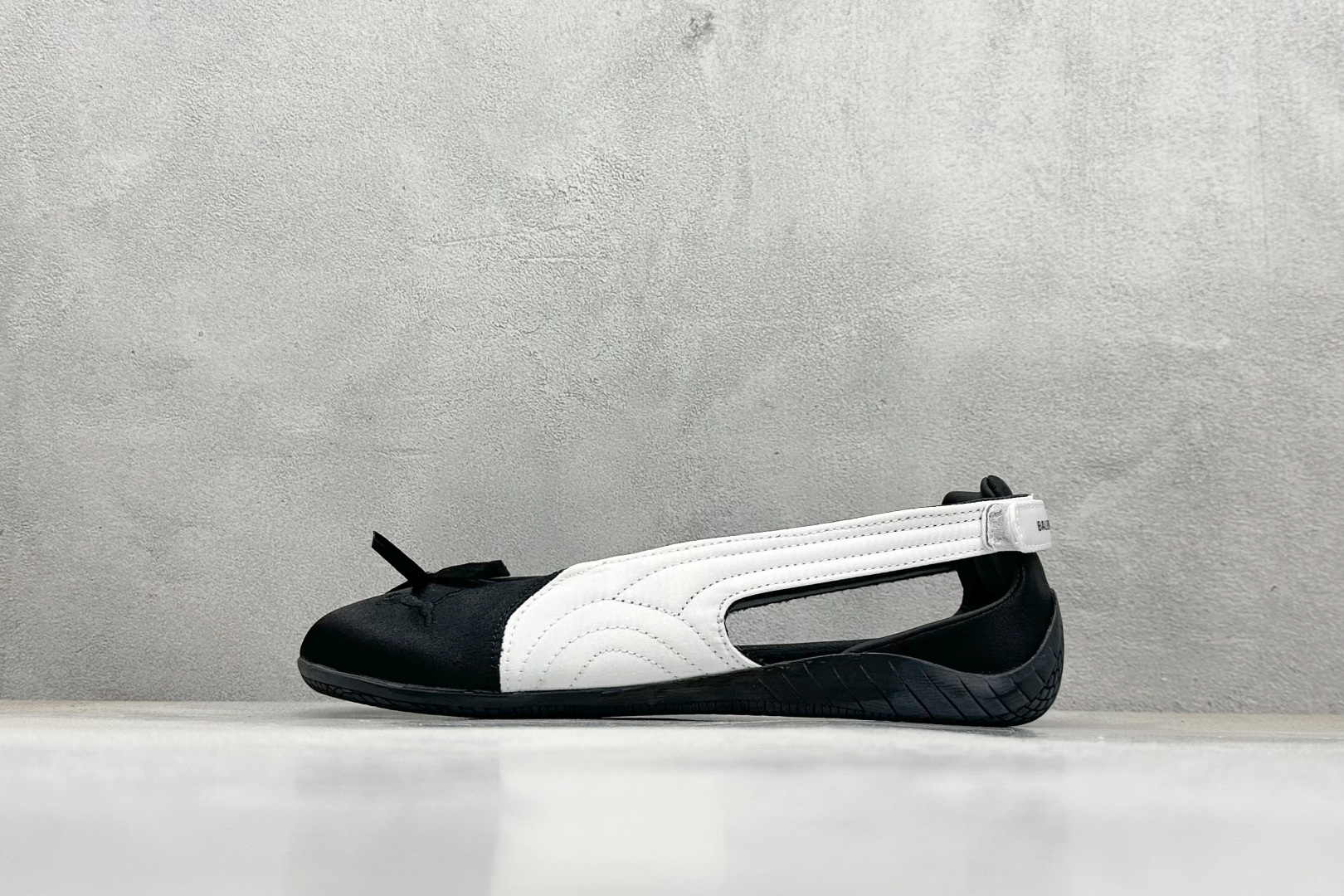 180 HY版PUMA/彪马 Speedcat 系列 套脚平底做旧 芭蕾舞鞋 406673-01