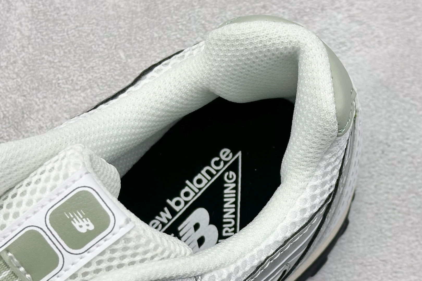F版New Balance 新百伦204 系列 复古休闲运动百搭老爹跑步鞋 U204LSWB