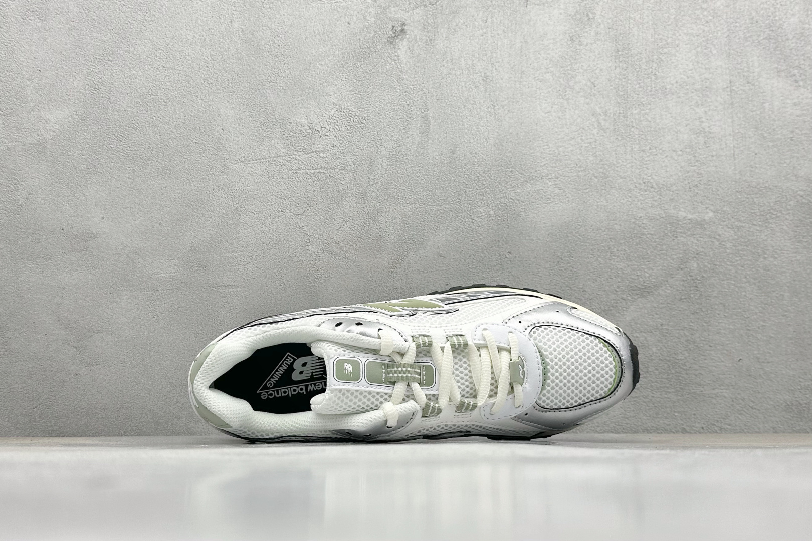 F版New Balance 新百伦204 系列 复古休闲运动百搭老爹跑步鞋 U204LSWB