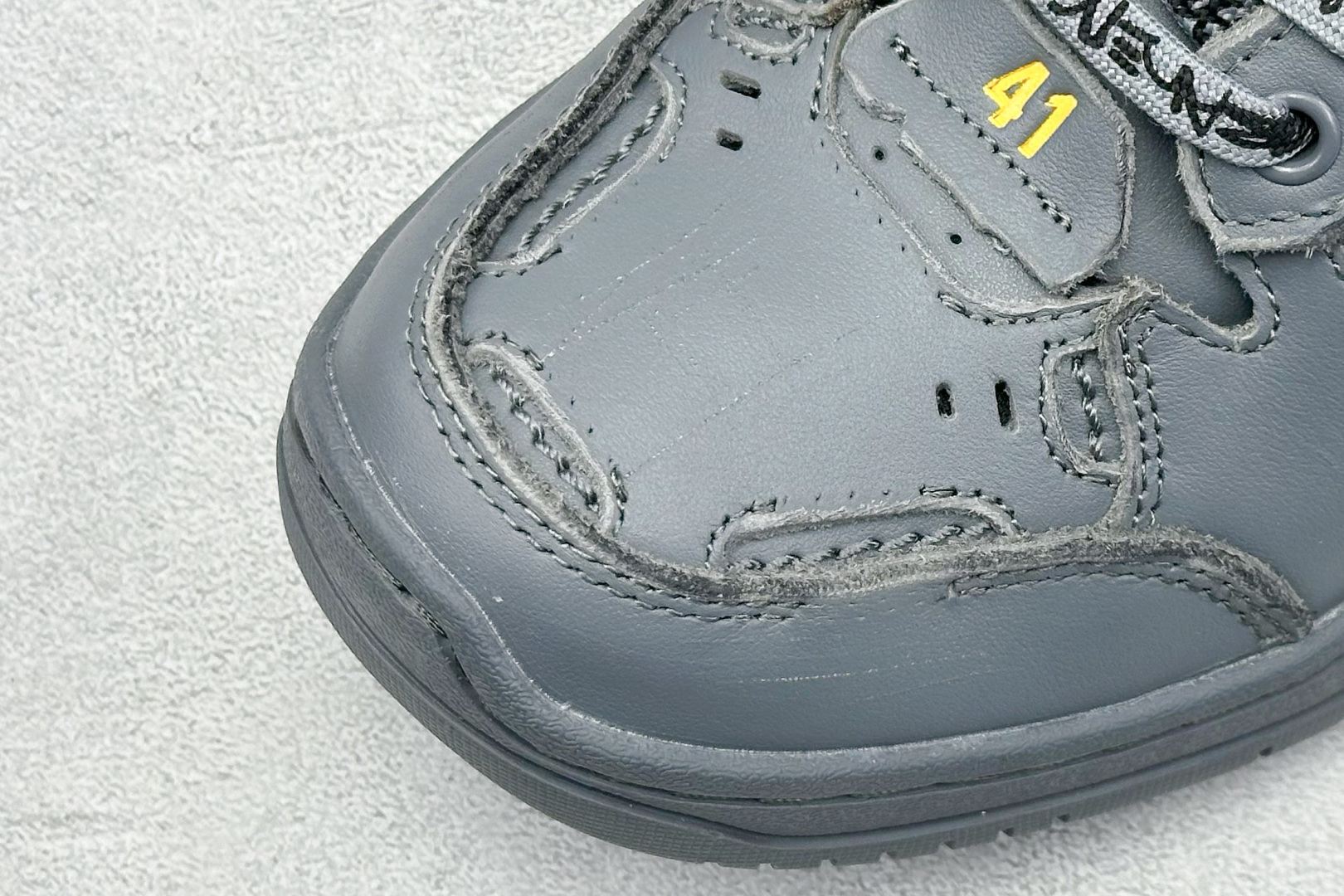 OK版Balenciaga Hamptons Worn-Out 巴黎世家十八18代 涤纶（聚酯纤维）牛皮革 圆头系带 低帮 生活休闲鞋板鞋