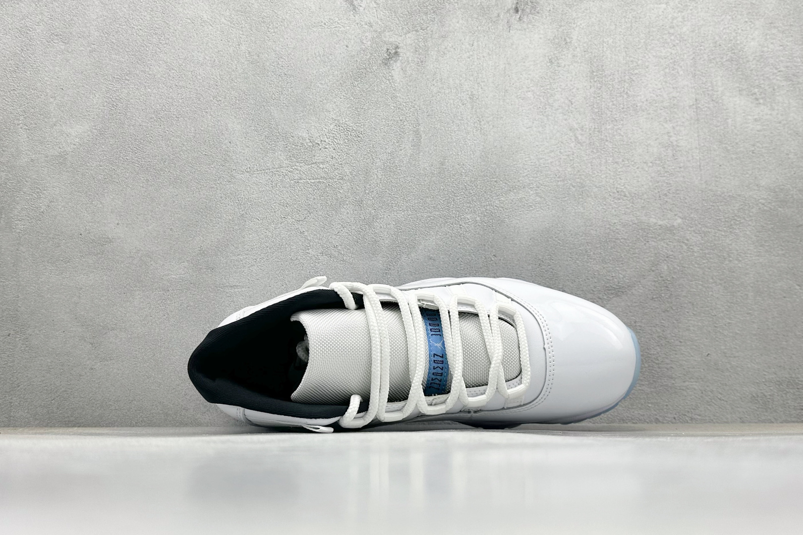  终端放店
F版Air Jordan 11 Retro Rare Air AJ11 乔11 传奇蓝 高帮