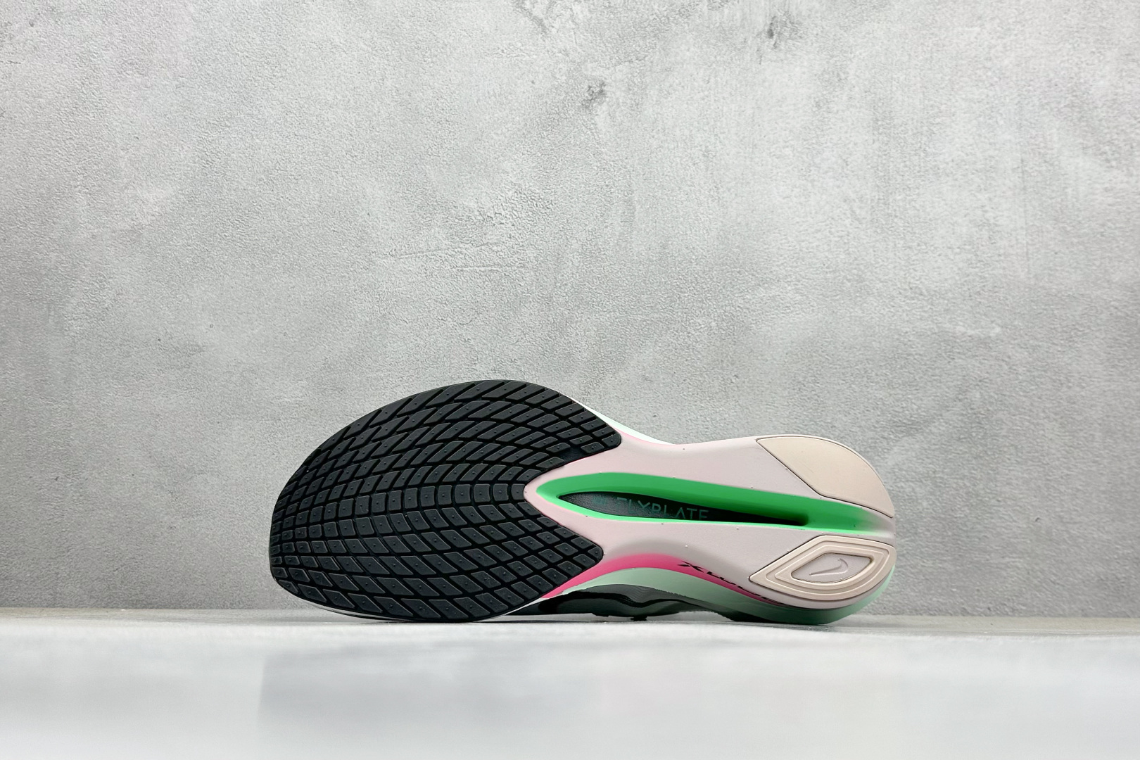 F版Nike ZoomX Vaporfly NEXT% 4 马拉松系列公路竞速超轻缓震跑步鞋 HF6414-101