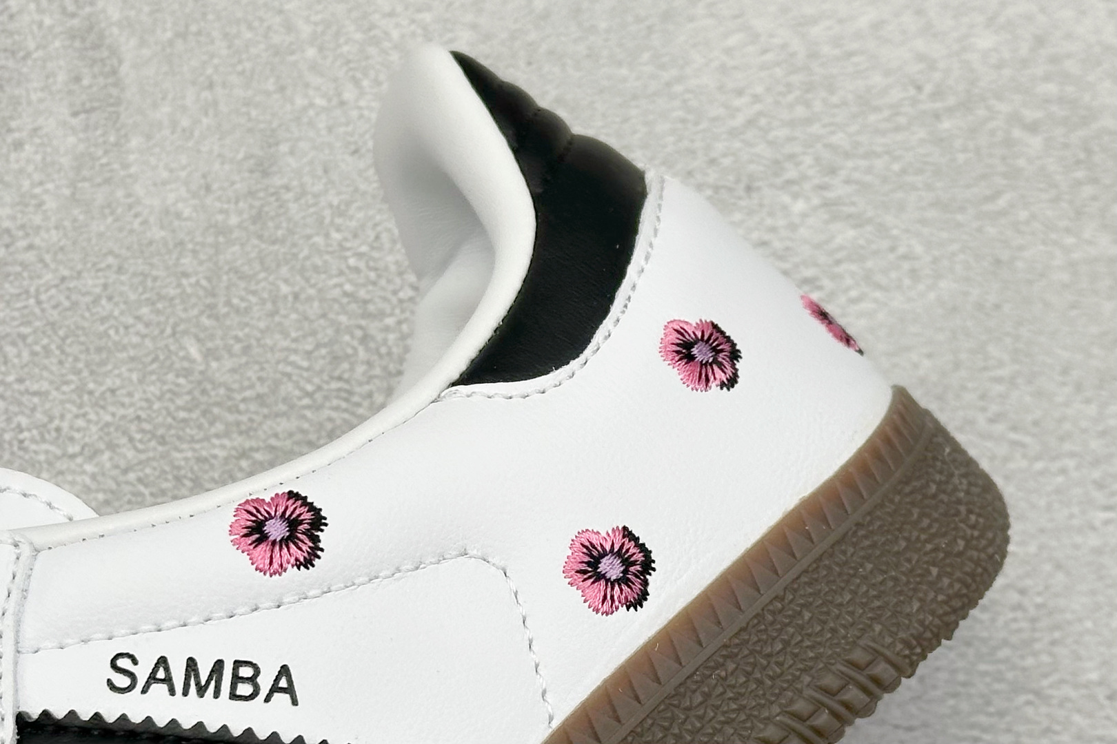 Adidoriginals Samba 灰白小花 IF4389