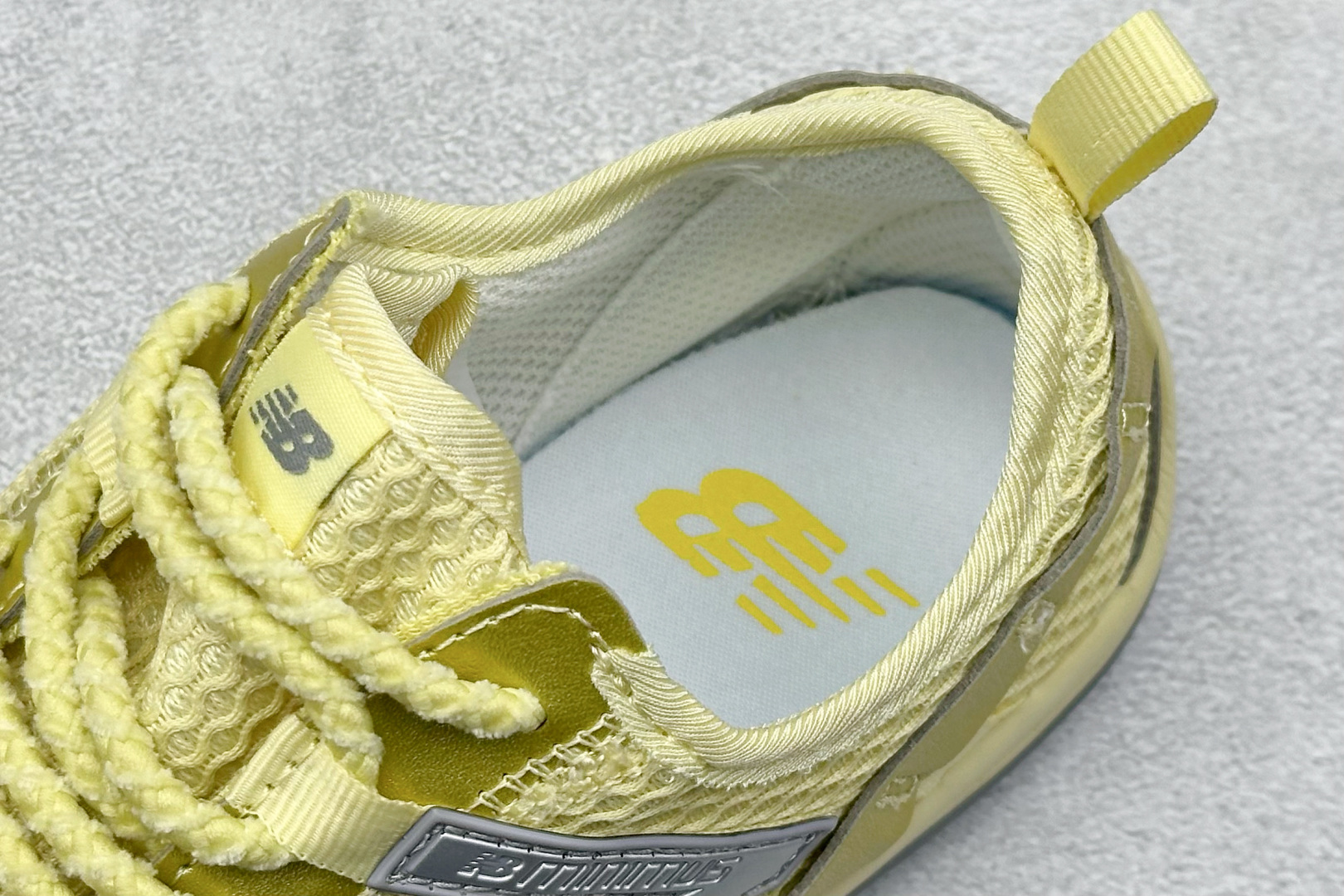 200 XC版New Balance NB MT10O 舒适时尚 减震耐磨 低帮 生活休闲鞋  MT10OMB