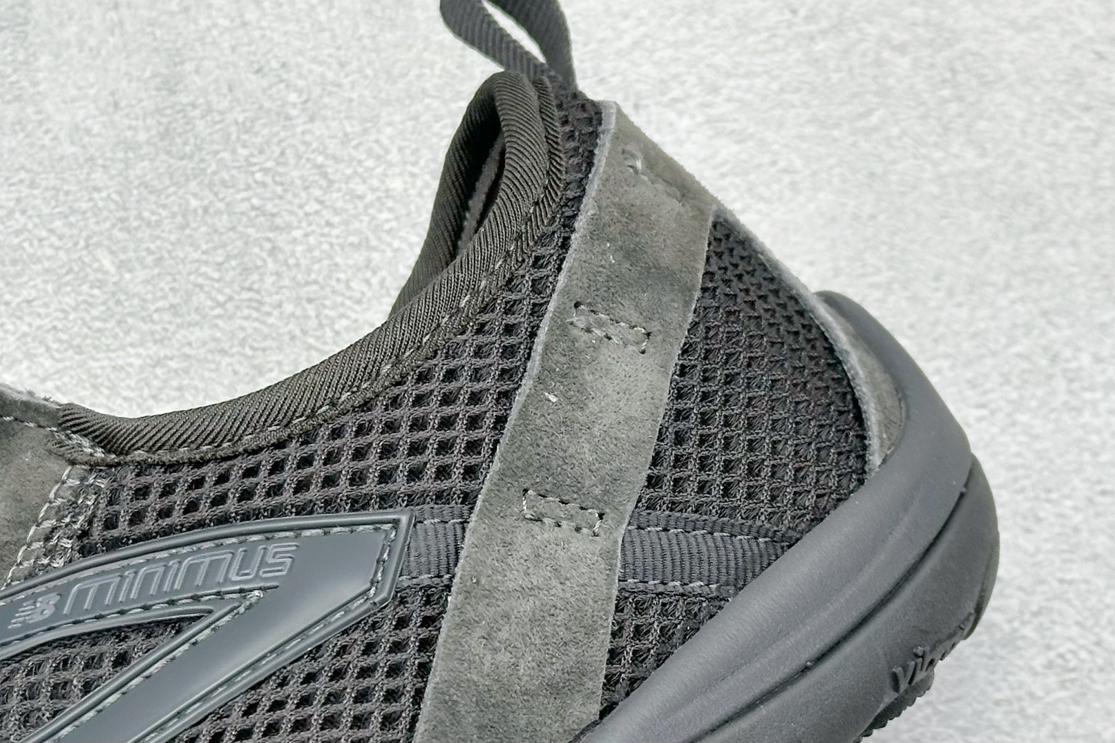 200 XC版New Balance NB MT10O 舒适时尚 减震耐磨 低帮 生活休闲鞋  MT10OAC