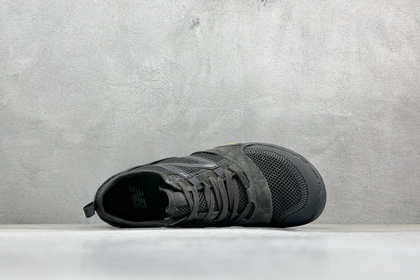 200 XC版New Balance NB MT10O 舒适时尚 减震耐磨 低帮 生活休闲鞋  MT10OAC
